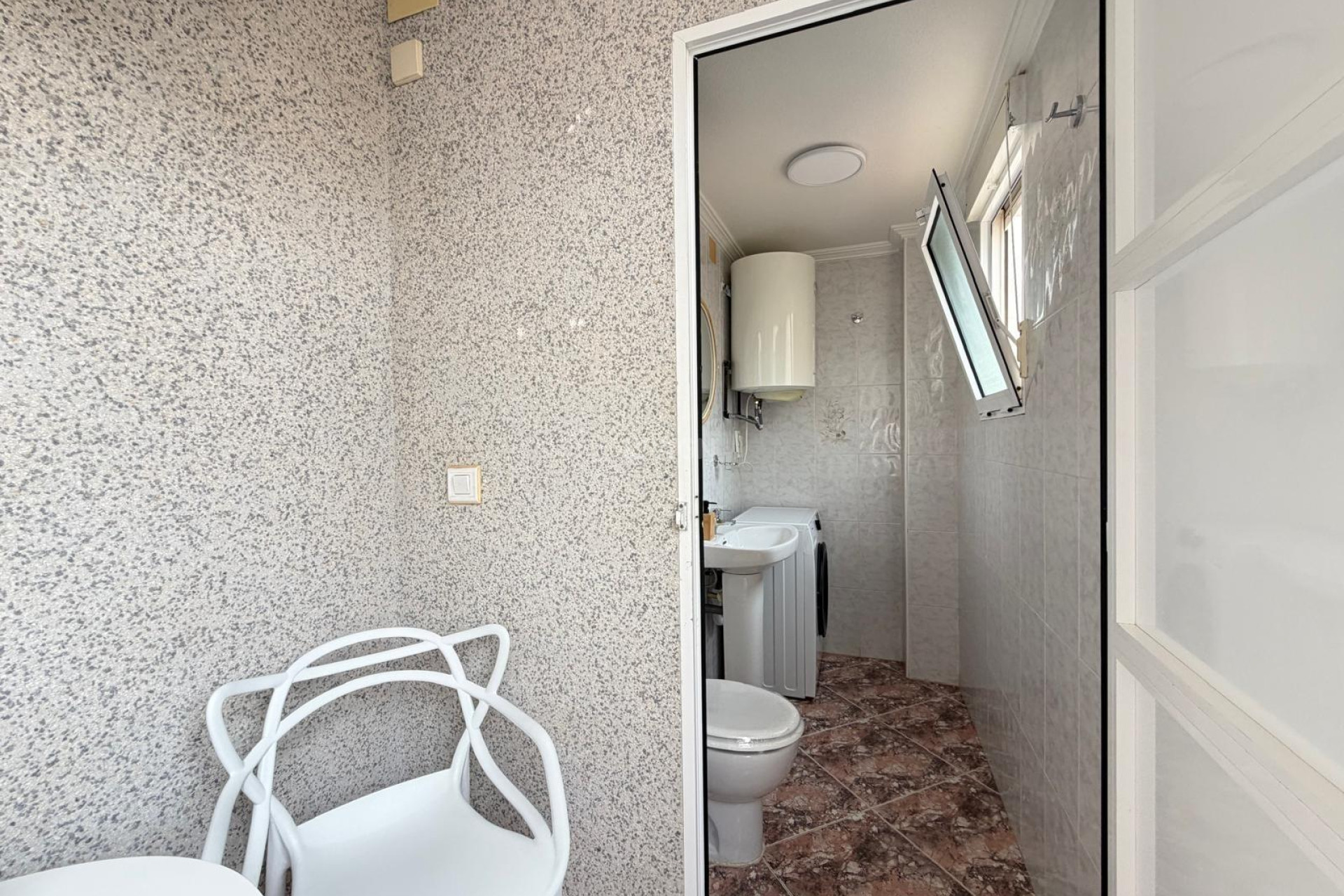 Odsprzedaż - Mieszkanie w bloku - Torrevieja - Centro