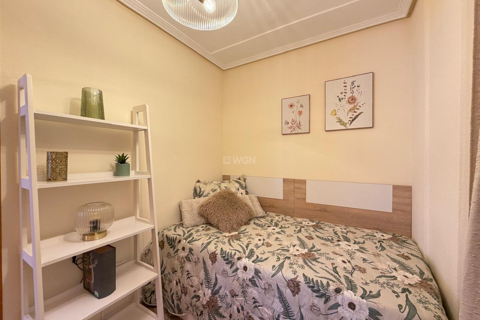 Odsprzedaż - Mieszkanie w bloku - Torrevieja - Centro