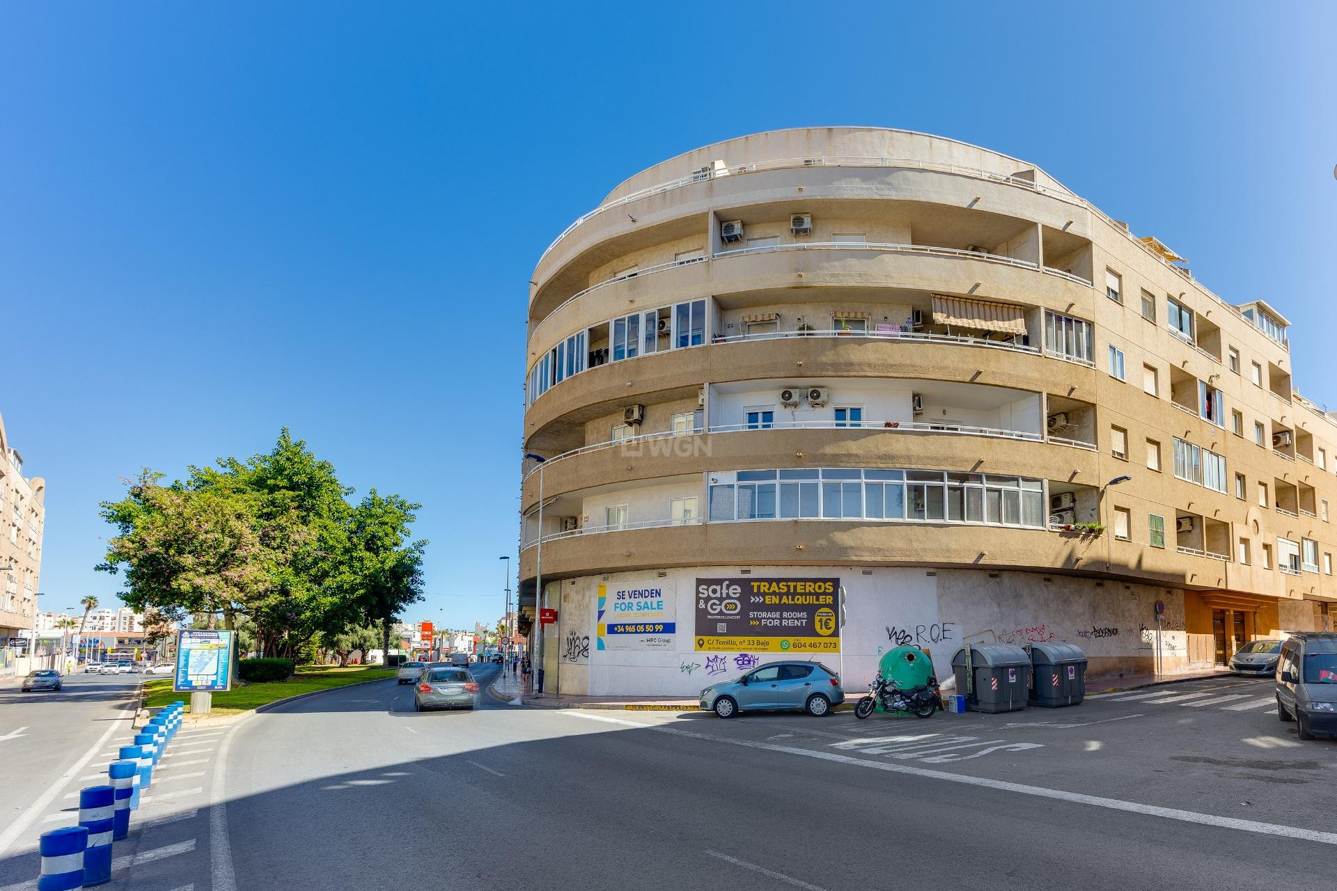 Odsprzedaż - Mieszkanie w bloku - Torrevieja - Centro