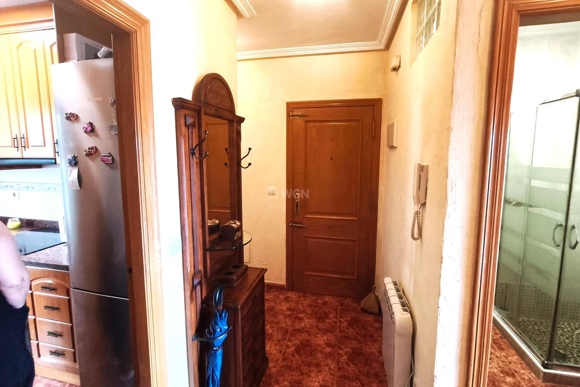 Odsprzedaż - Mieszkanie w bloku - Torrevieja - Centro