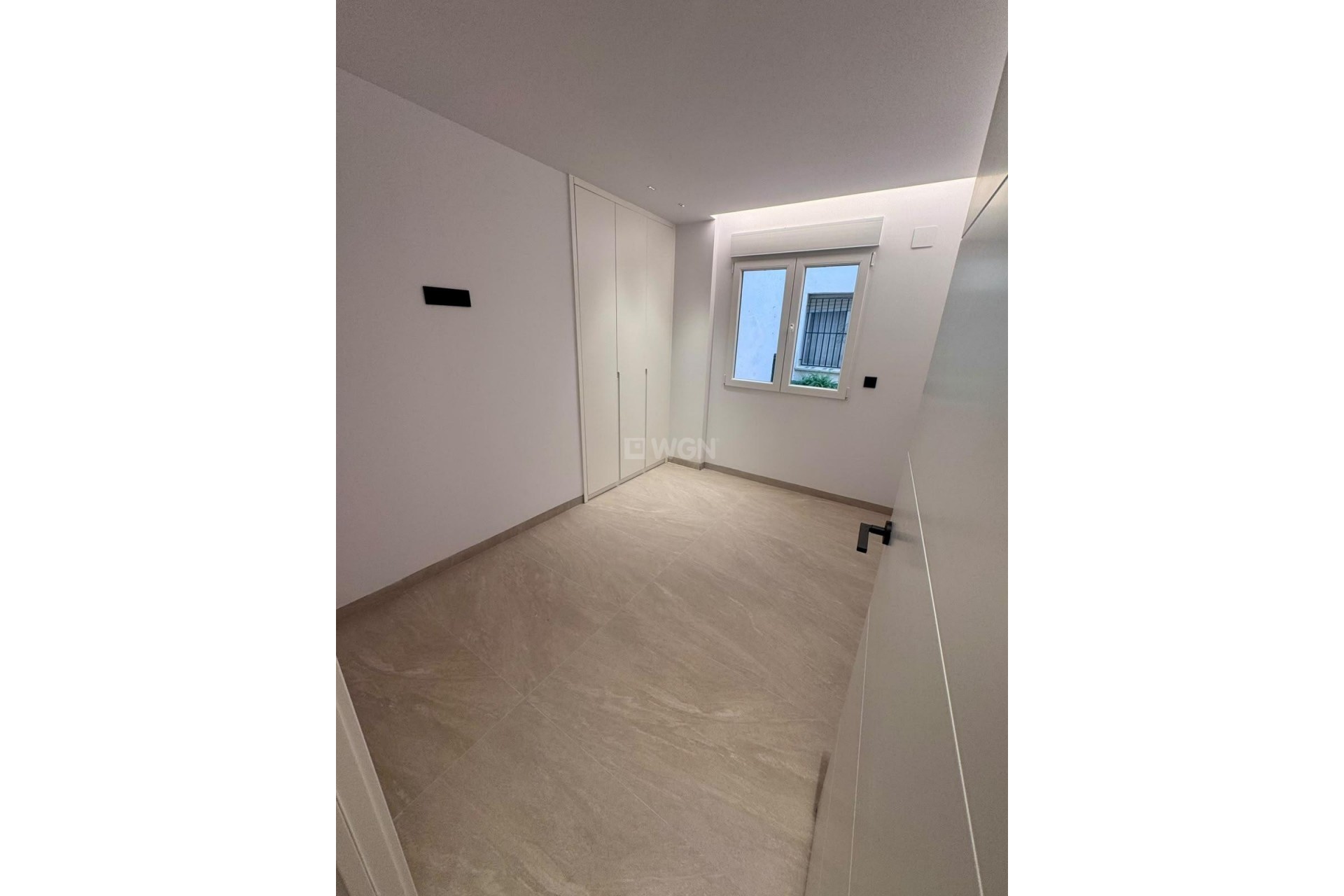 Odsprzedaż - Mieszkanie w bloku - Torrevieja - Centro