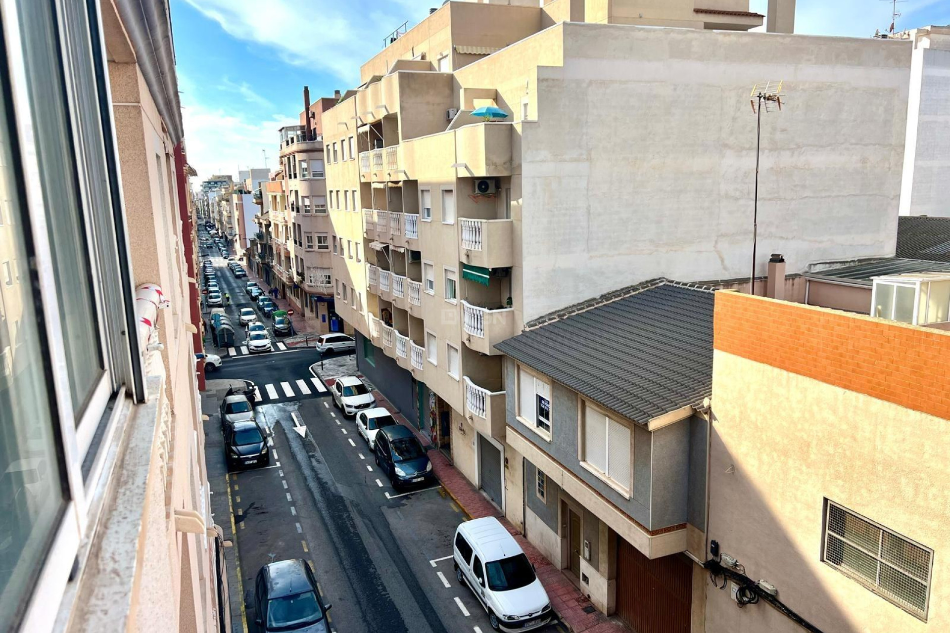 Odsprzedaż - Mieszkanie w bloku - Torrevieja - Centro