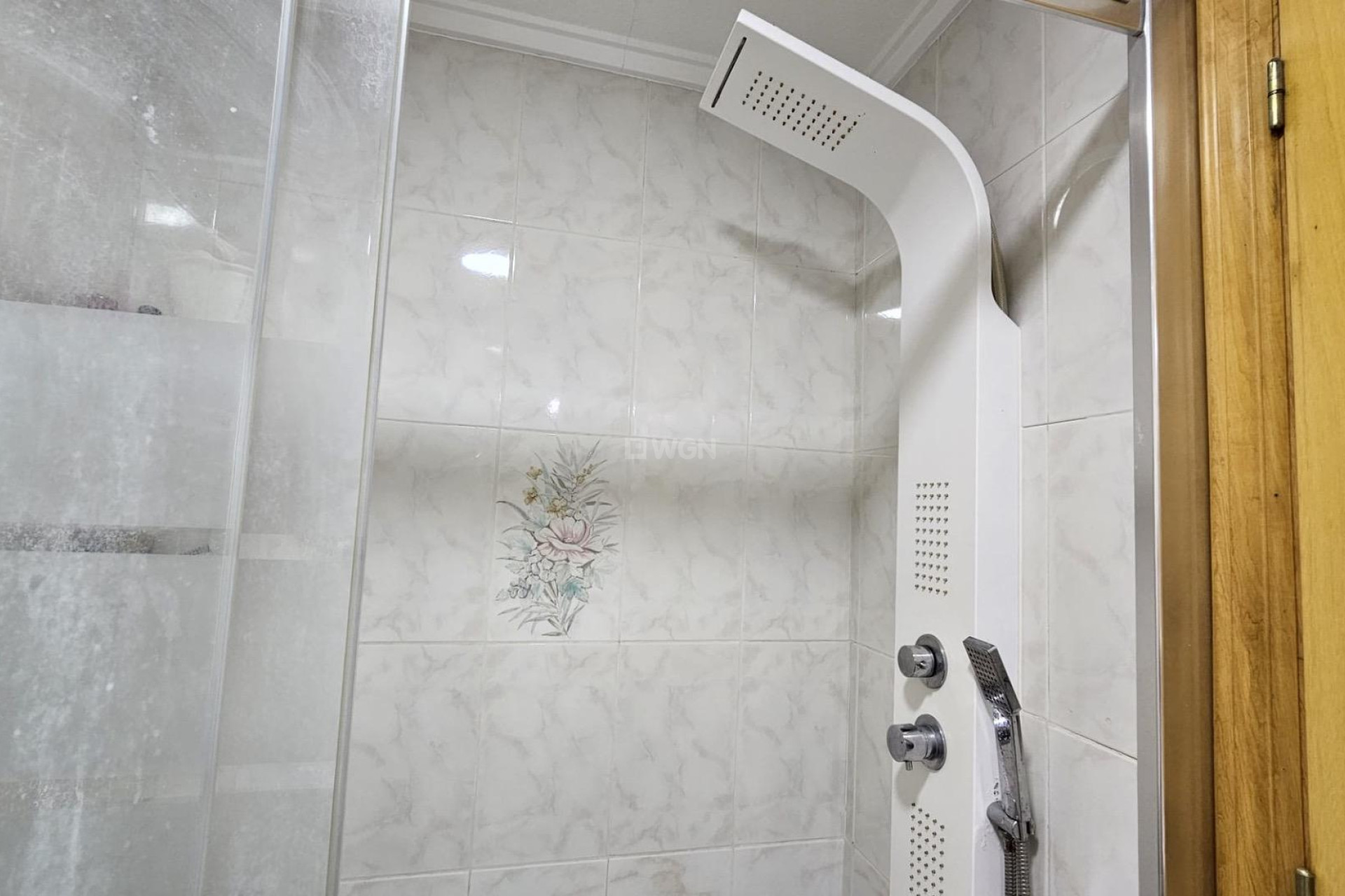 Odsprzedaż - Mieszkanie w bloku - Torrevieja - Centro