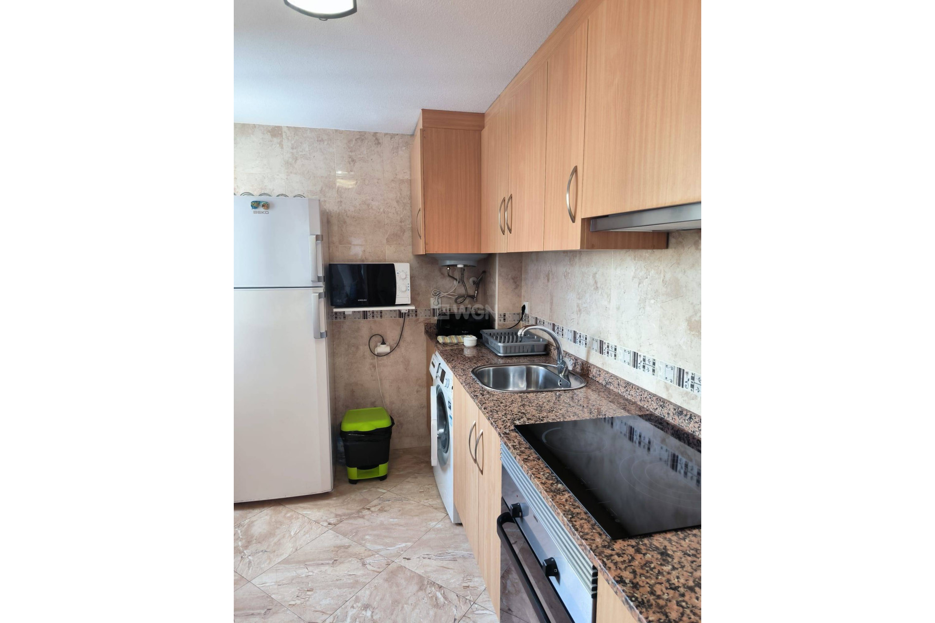 Odsprzedaż - Mieszkanie w bloku - Torrevieja - Centro