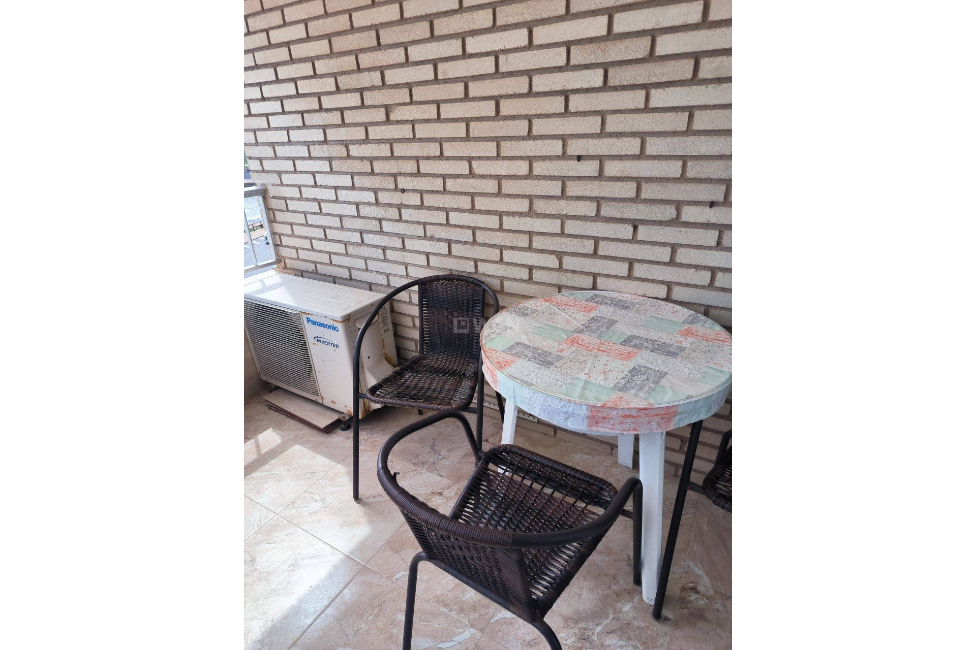 Odsprzedaż - Mieszkanie w bloku - Torrevieja - Centro