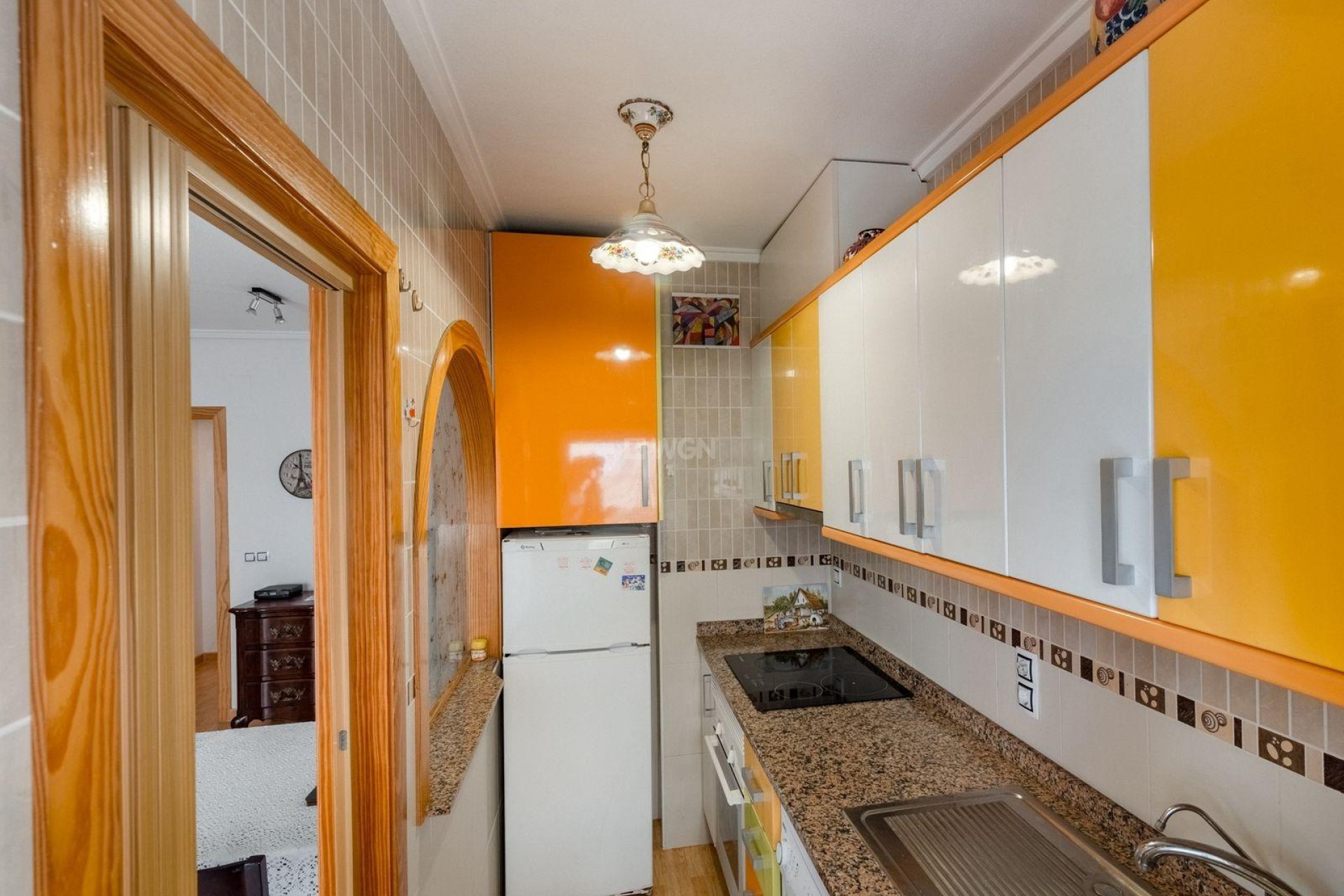 Odsprzedaż - Mieszkanie w bloku - Torrevieja - Centro