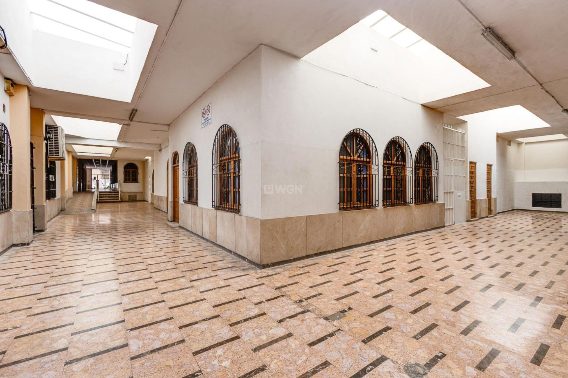 Odsprzedaż - Mieszkanie w bloku - Torrevieja - Centro