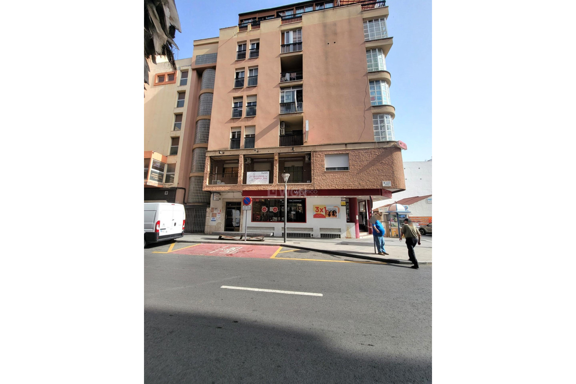 Odsprzedaż - Mieszkanie w bloku - Torrevieja - Centro