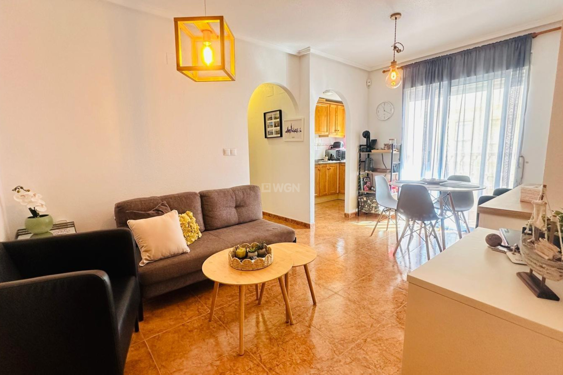 Odsprzedaż - Mieszkanie w bloku - Torrevieja - Centro