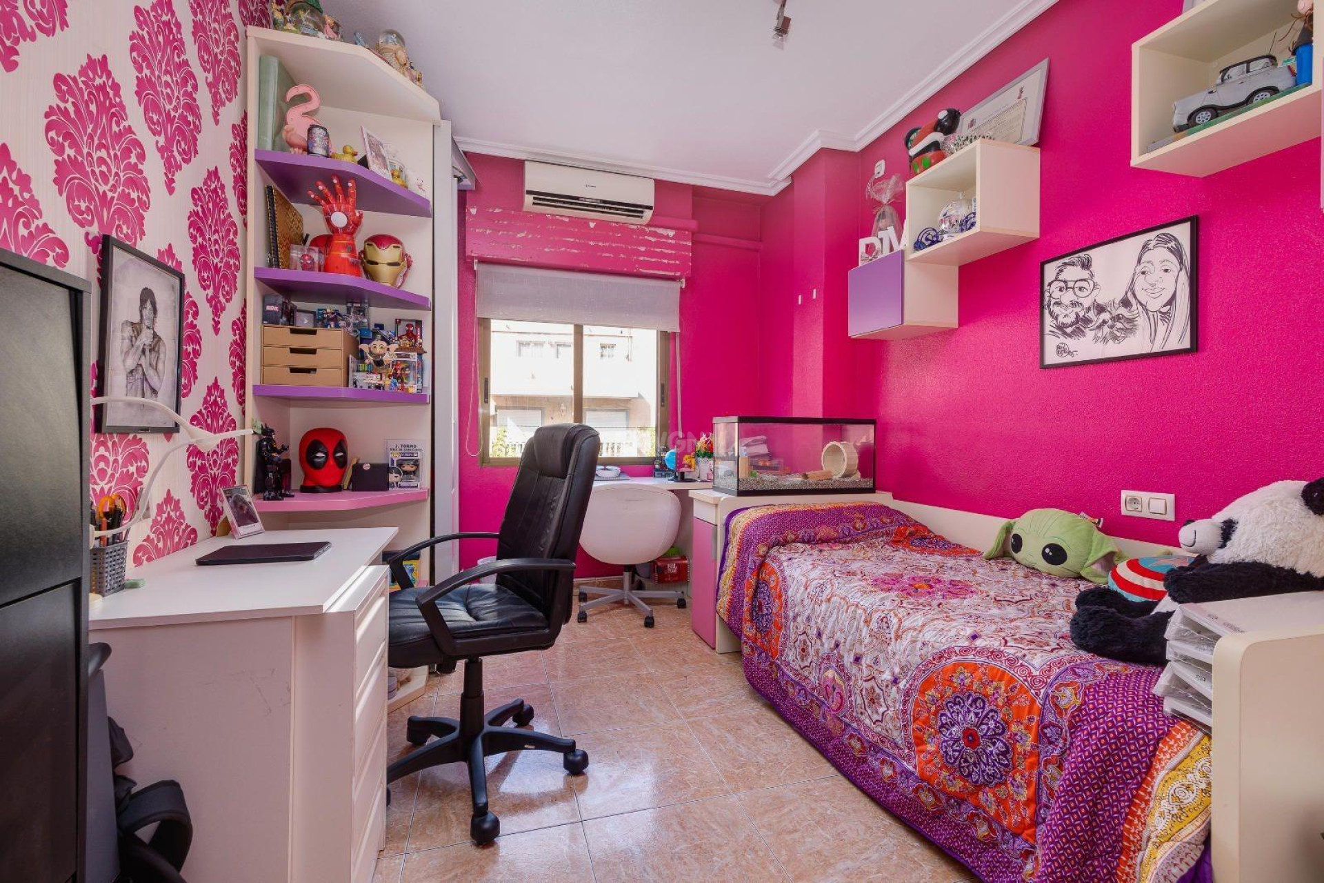 Odsprzedaż - Mieszkanie w bloku - Torrevieja - Centro