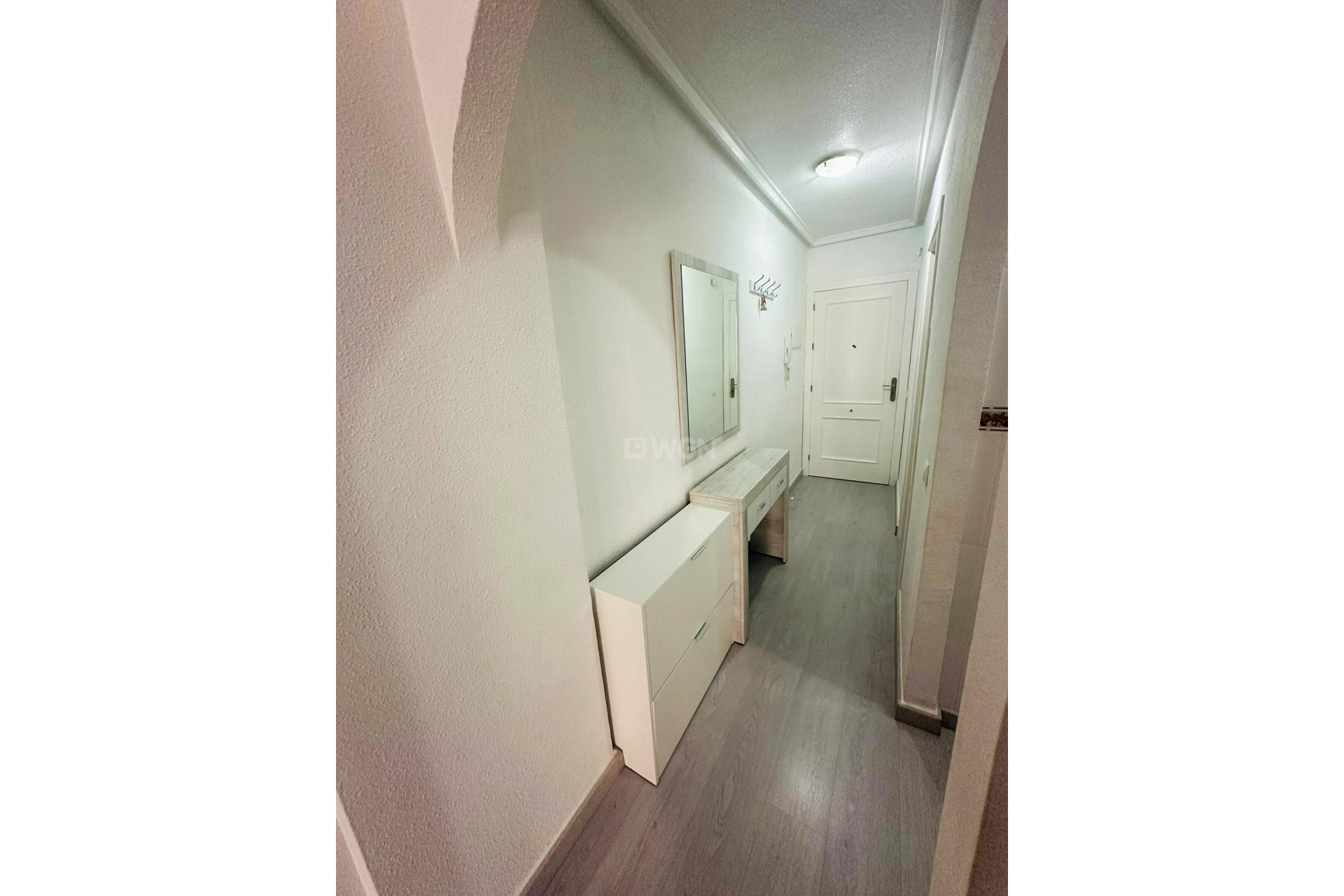 Odsprzedaż - Mieszkanie w bloku - Torrevieja - Centro