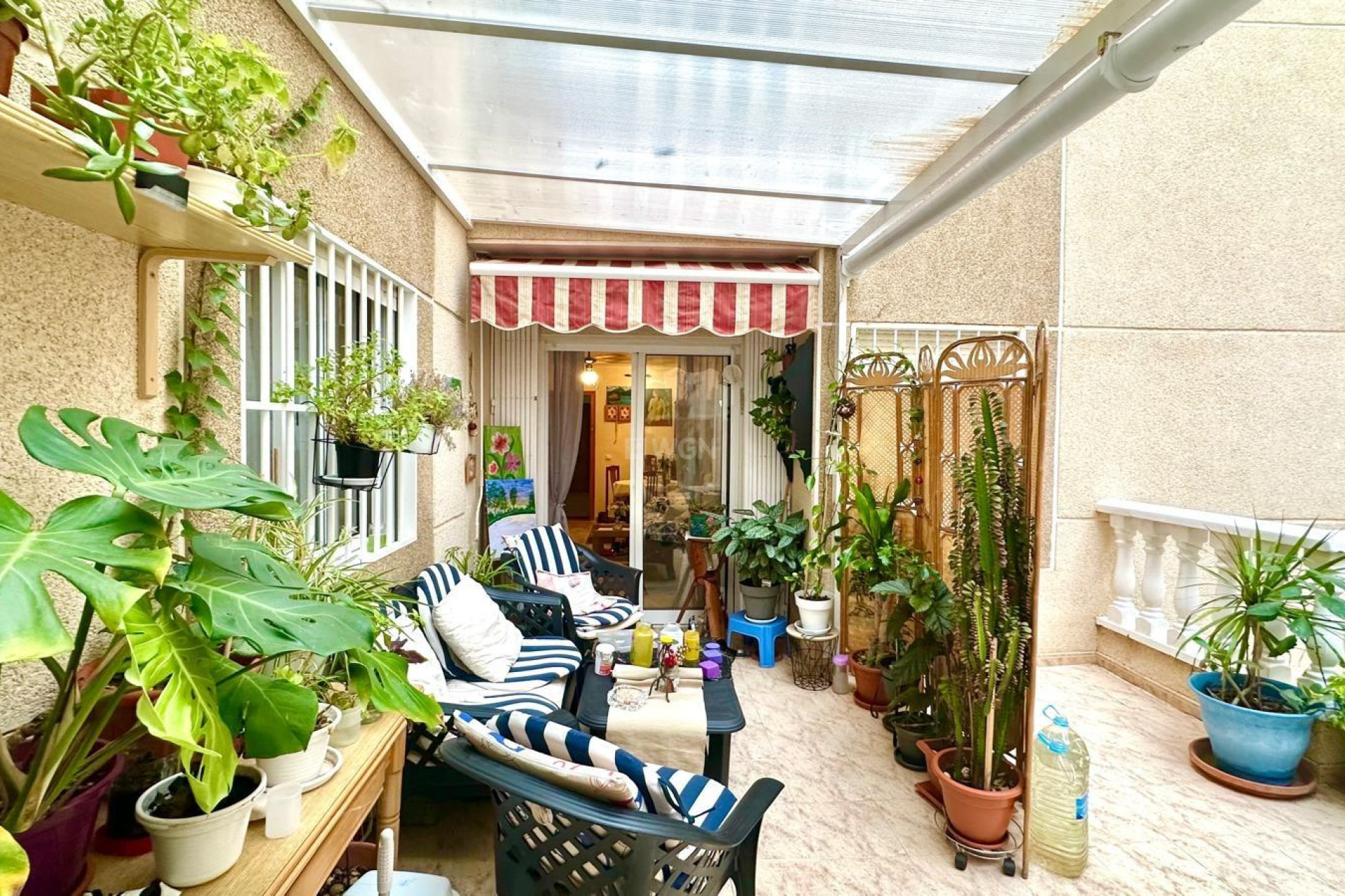 Odsprzedaż - Mieszkanie w bloku - Torrevieja - Centro