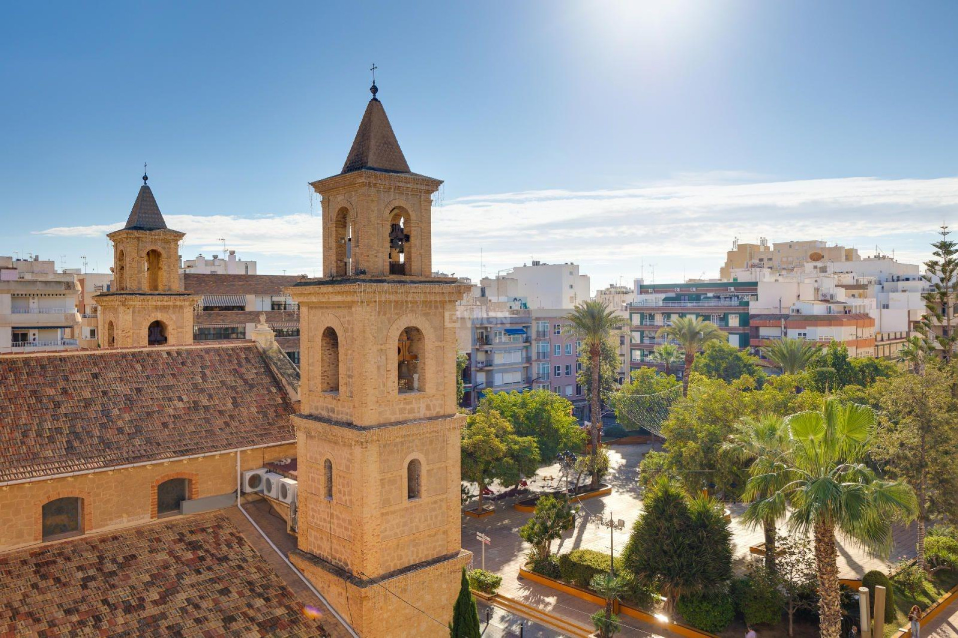 Odsprzedaż - Mieszkanie w bloku - Torrevieja - Centro
