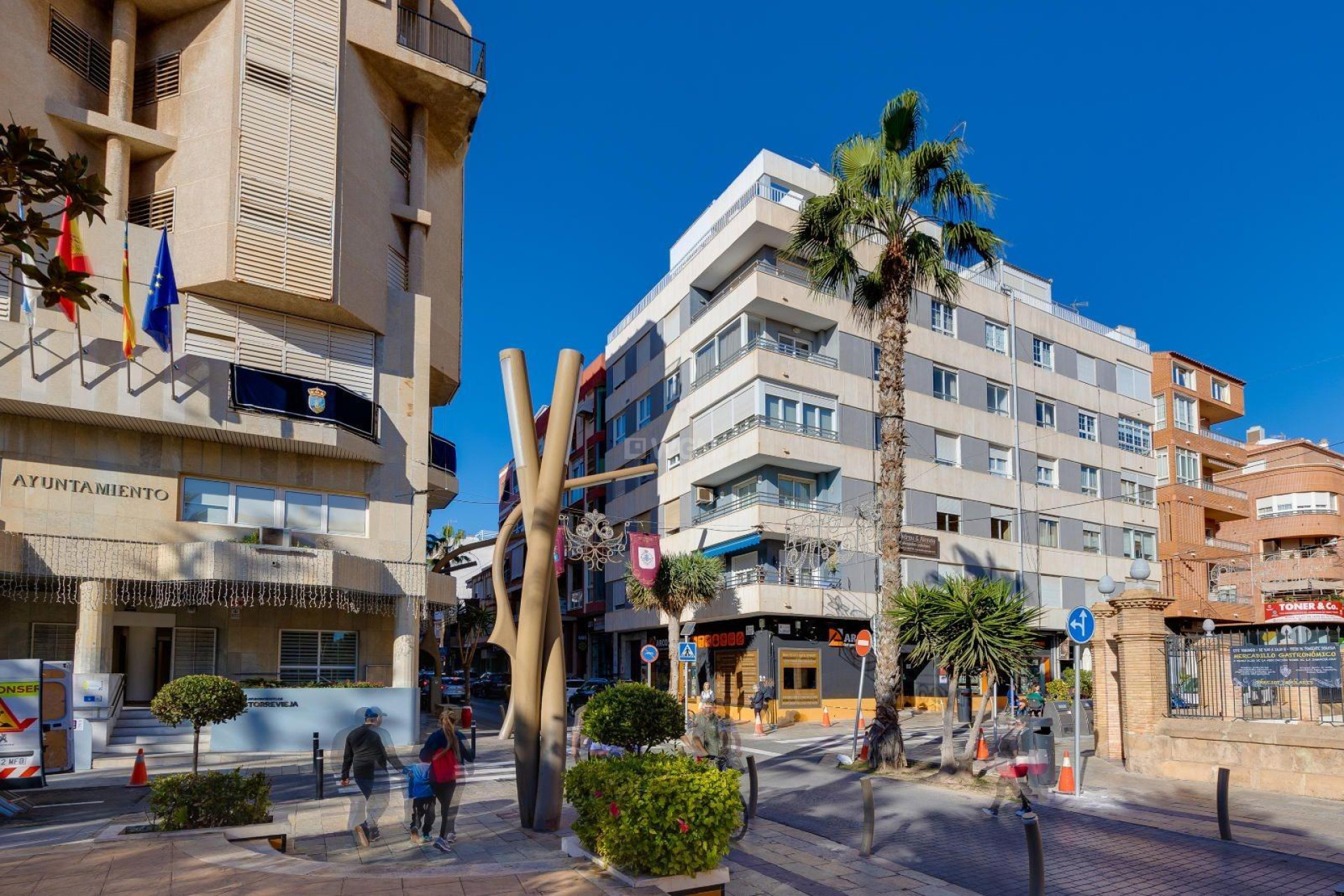 Odsprzedaż - Mieszkanie w bloku - Torrevieja - Centro