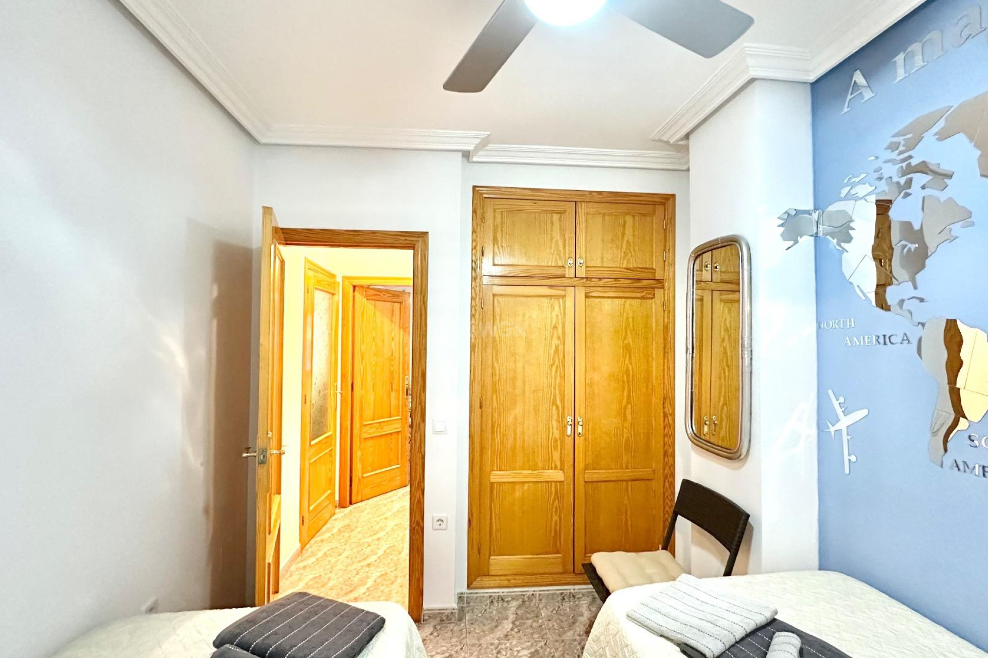 Odsprzedaż - Mieszkanie w bloku - Torrevieja - Centro