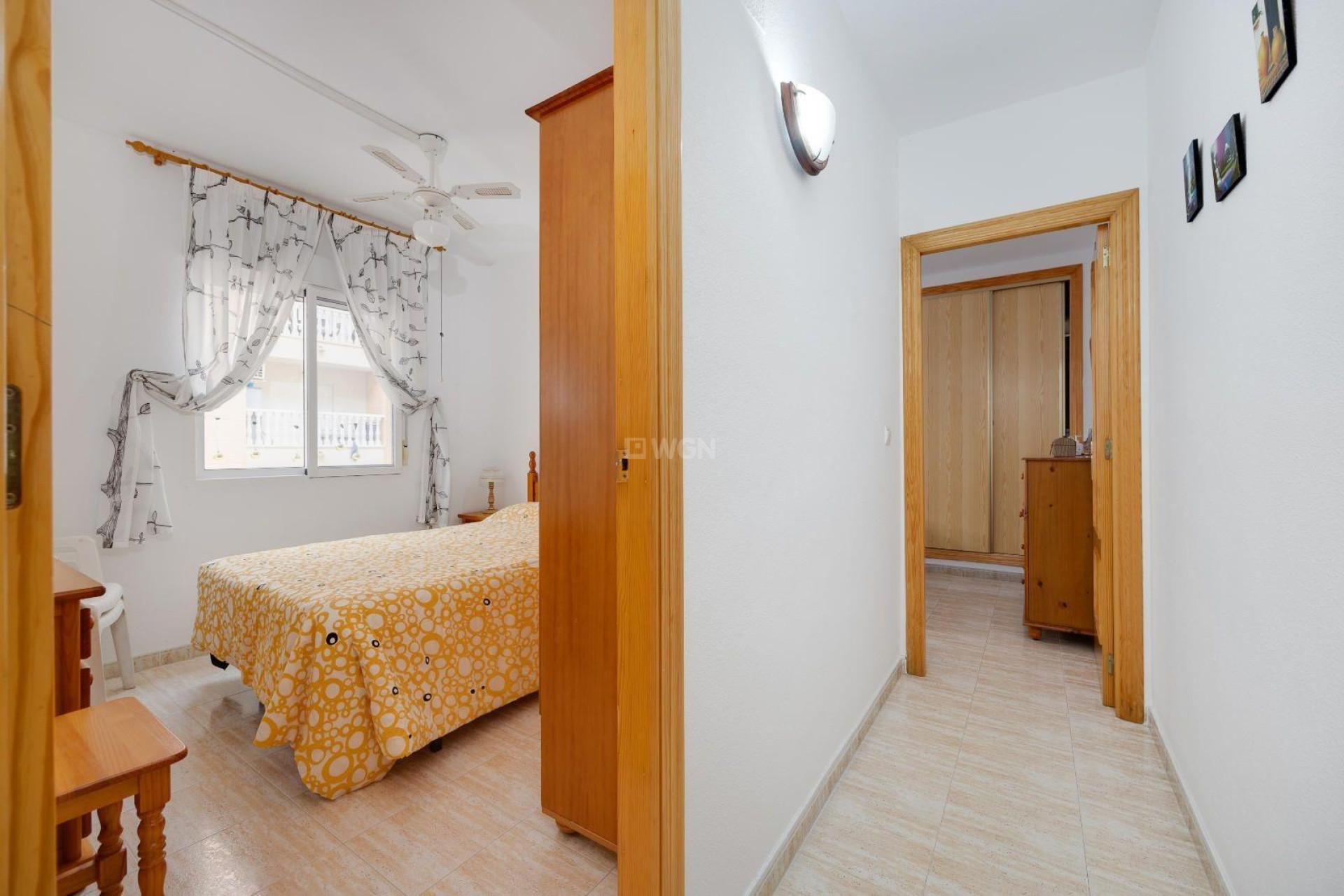 Odsprzedaż - Mieszkanie w bloku - Torrevieja - Centro