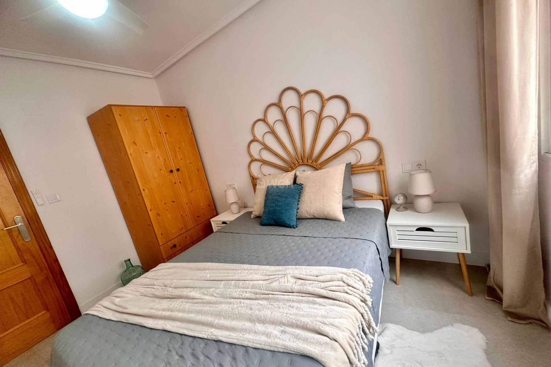 Odsprzedaż - Mieszkanie w bloku - Torrevieja - Centro