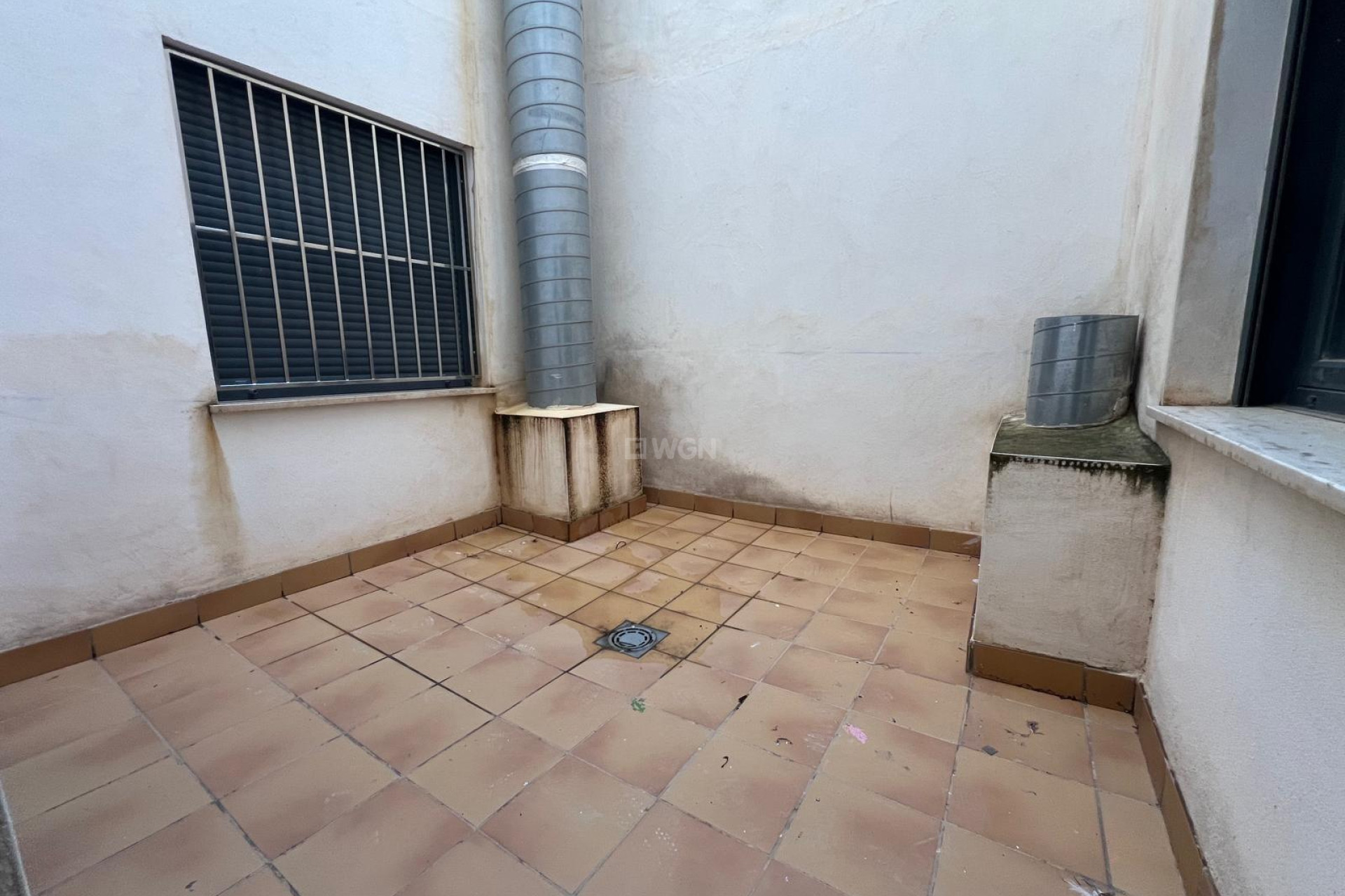 Odsprzedaż - Mieszkanie w bloku - Torrevieja - Centro