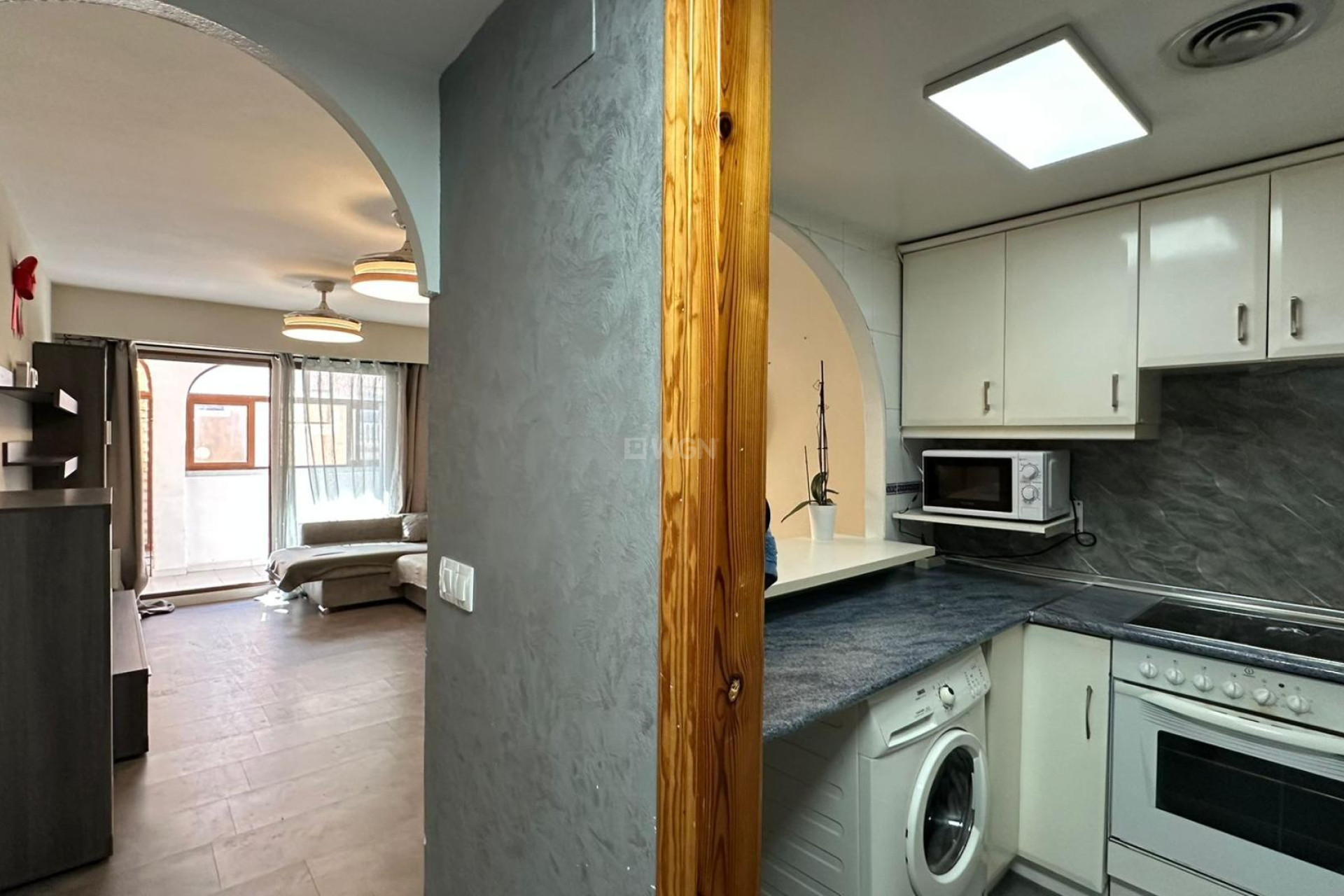 Odsprzedaż - Mieszkanie w bloku - Torrevieja - Centro