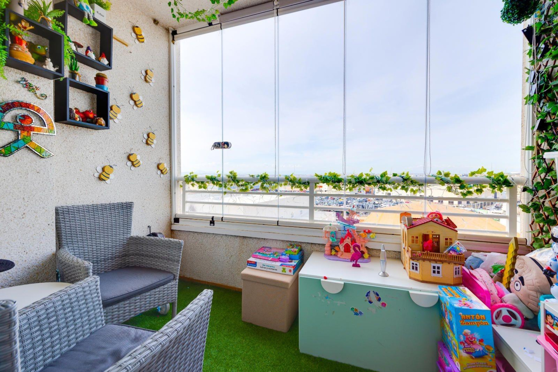 Odsprzedaż - Mieszkanie w bloku - Torrevieja - Centro