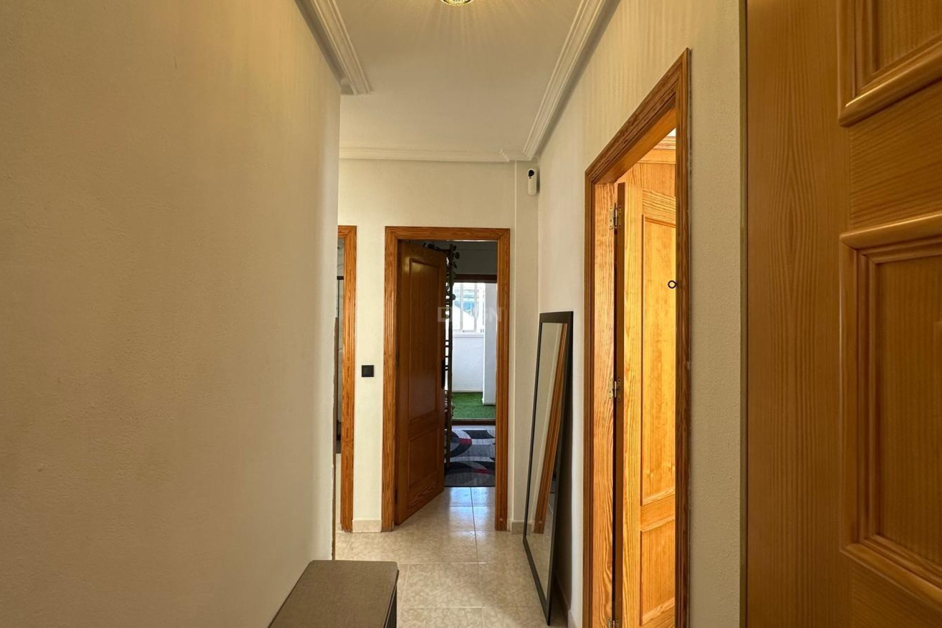 Odsprzedaż - Mieszkanie w bloku - Torrevieja - Centro