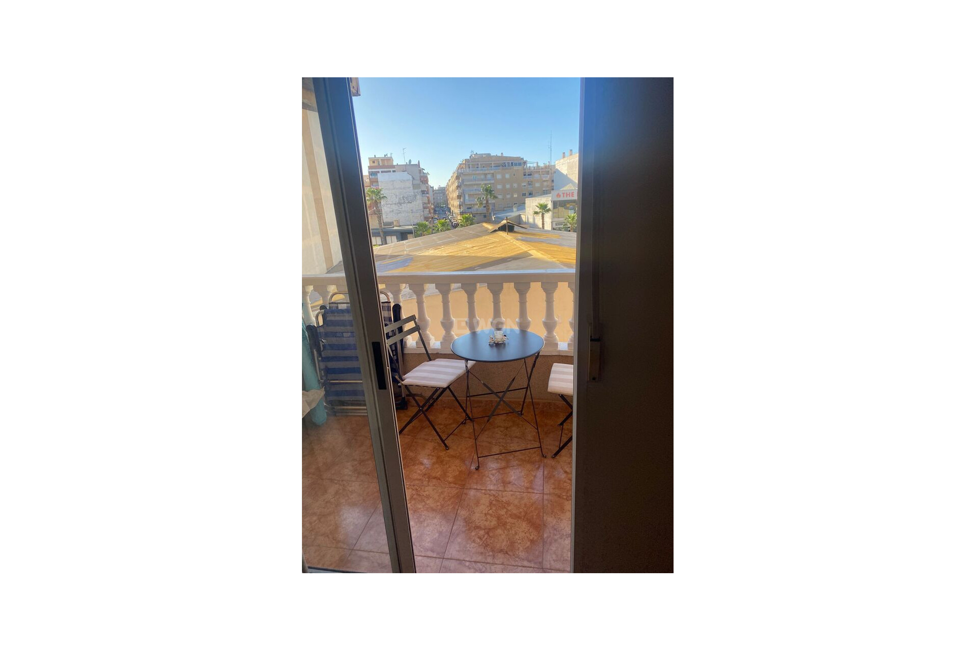 Odsprzedaż - Mieszkanie w bloku - Torrevieja - Centro