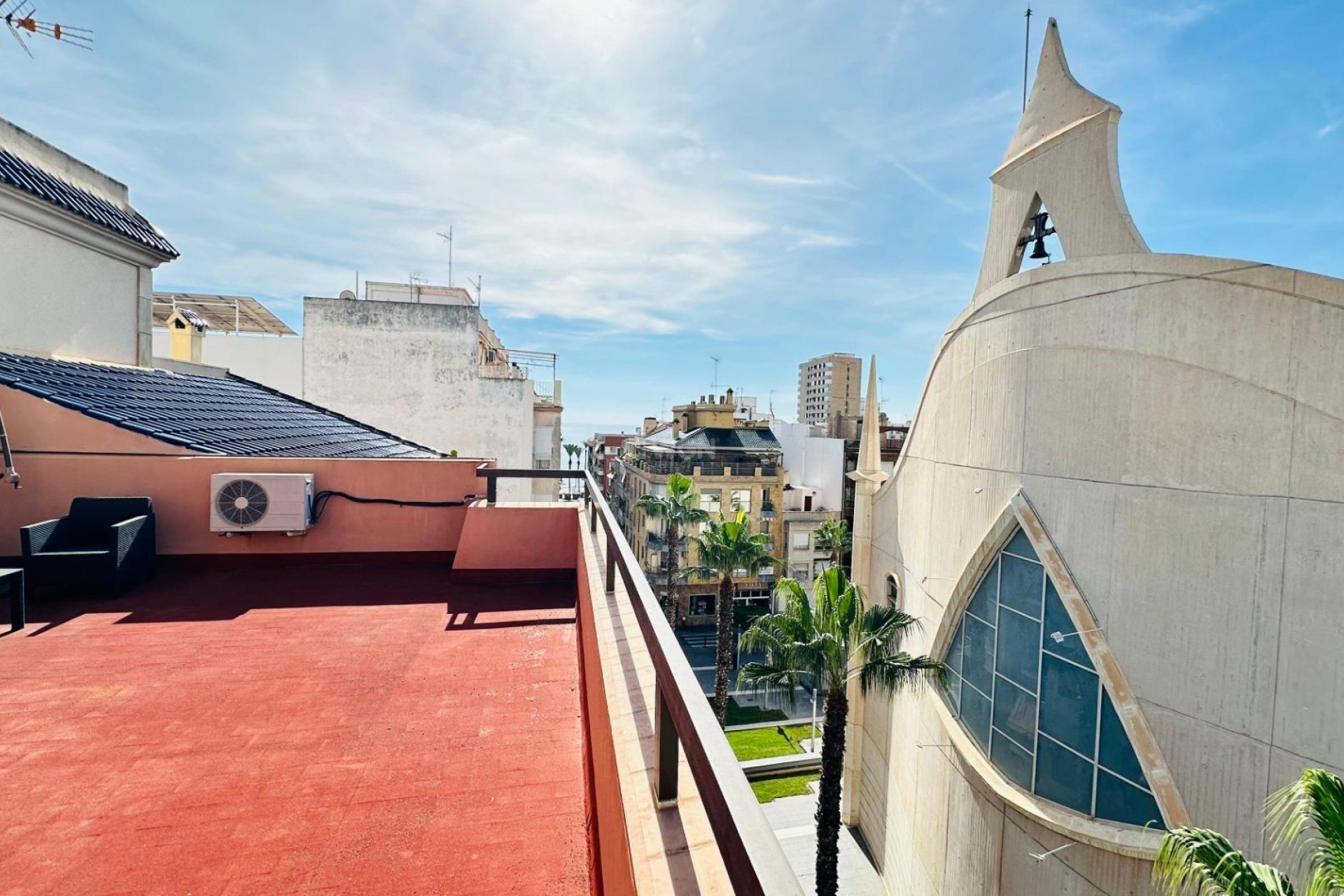 Odsprzedaż - Mieszkanie w bloku - Torrevieja - Centro