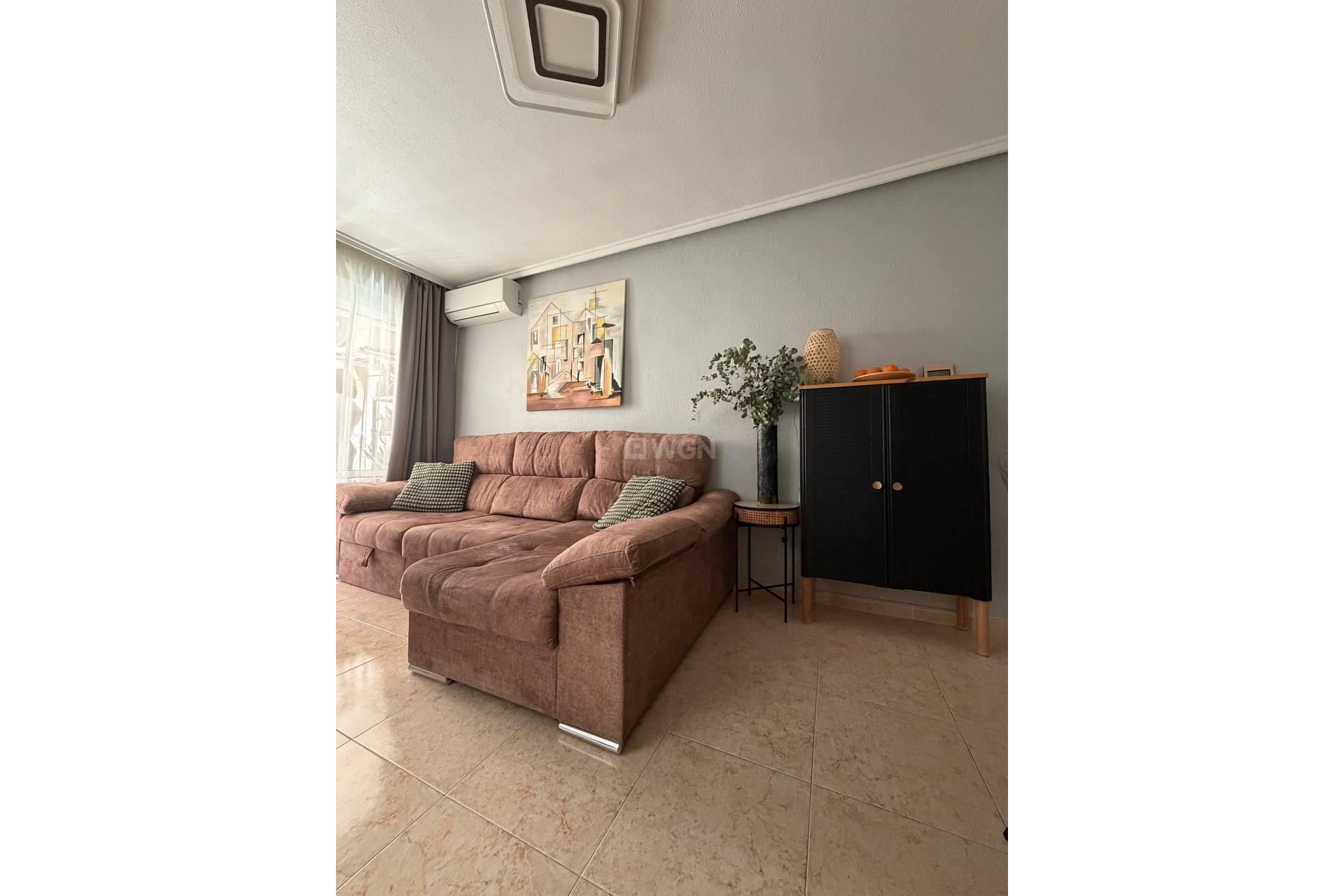 Odsprzedaż - Mieszkanie w bloku - Torrevieja - Centro