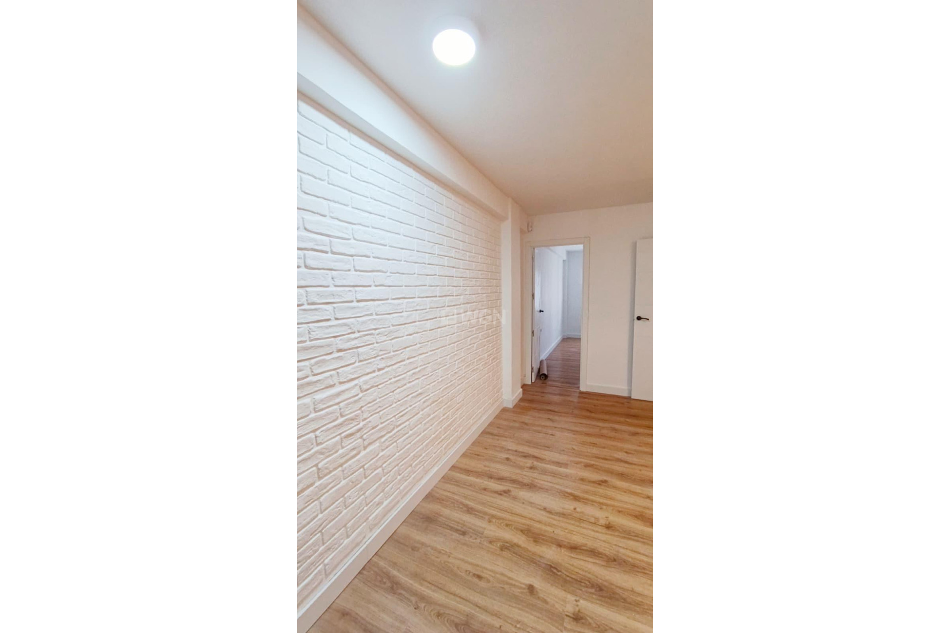 Odsprzedaż - Mieszkanie w bloku - Torrevieja - Centro