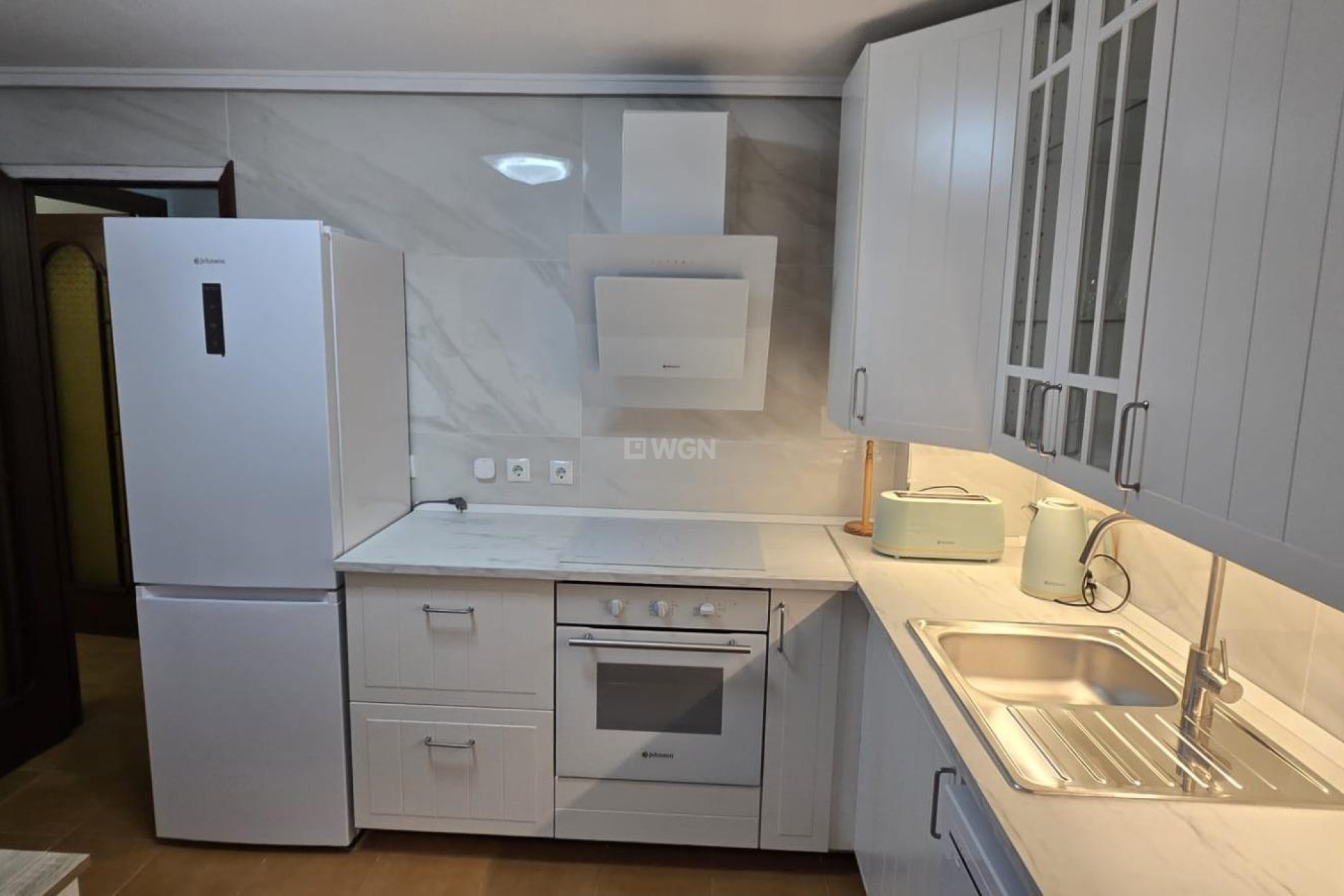 Odsprzedaż - Mieszkanie w bloku - Torrevieja - Centro
