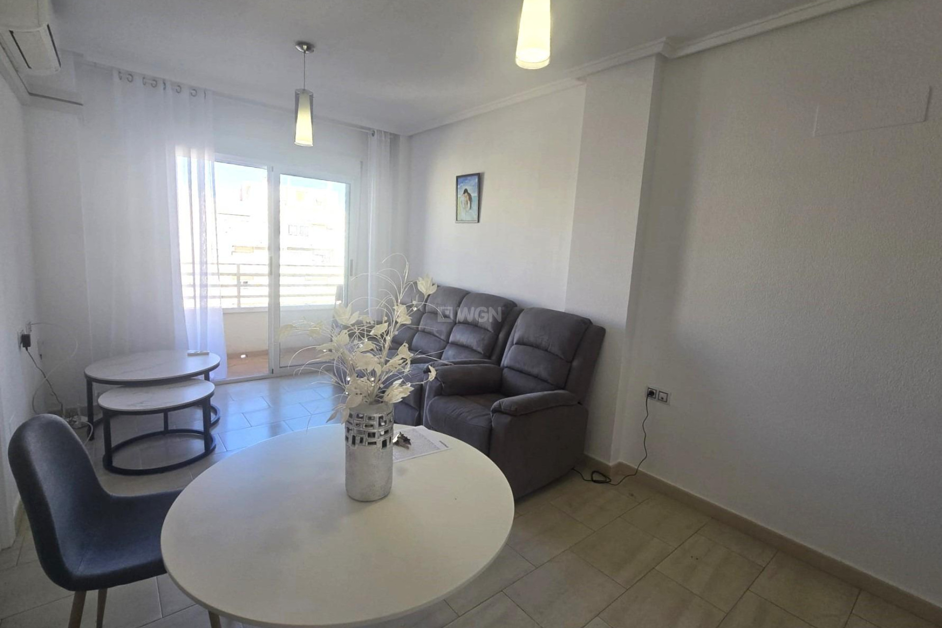 Odsprzedaż - Mieszkanie w bloku - Torrevieja - Centro