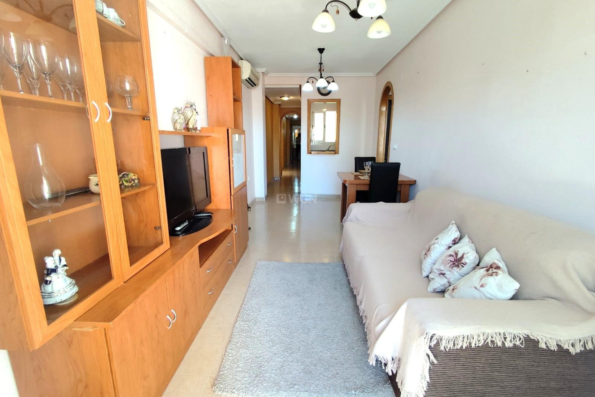 Odsprzedaż - Mieszkanie w bloku - Torrevieja - Centro
