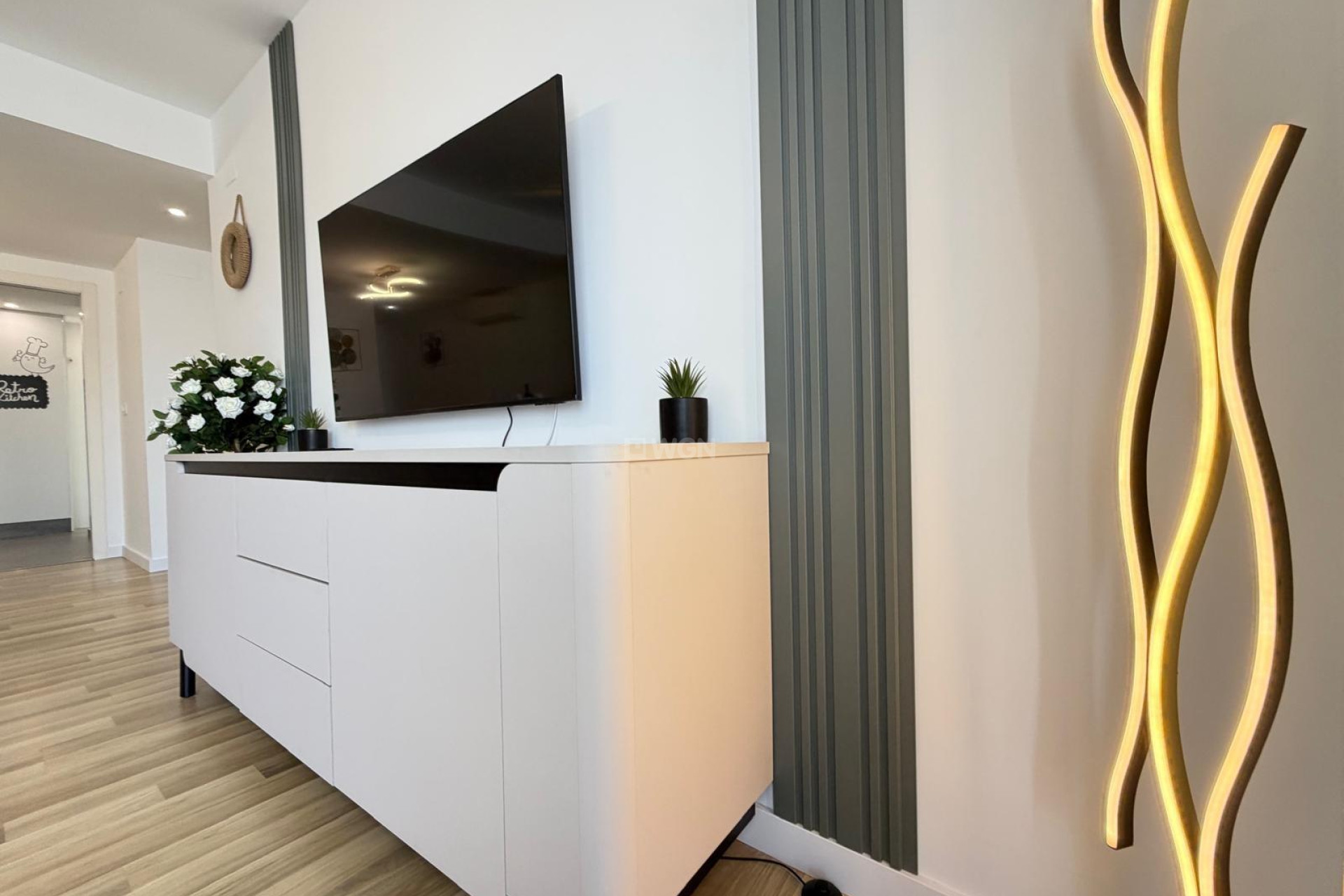 Odsprzedaż - Mieszkanie w bloku - Torrevieja - Centro