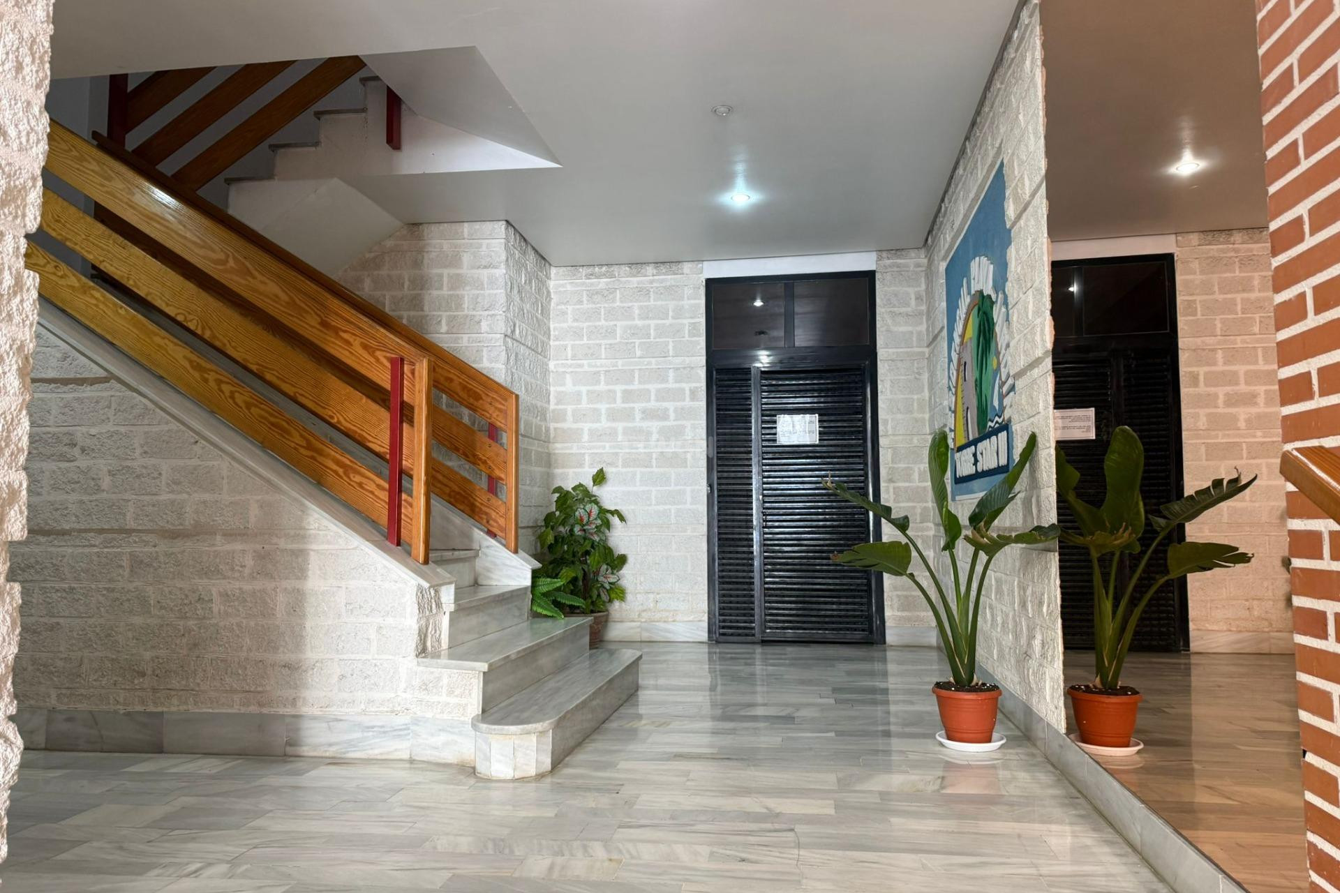 Odsprzedaż - Mieszkanie w bloku - Torrevieja - Centro