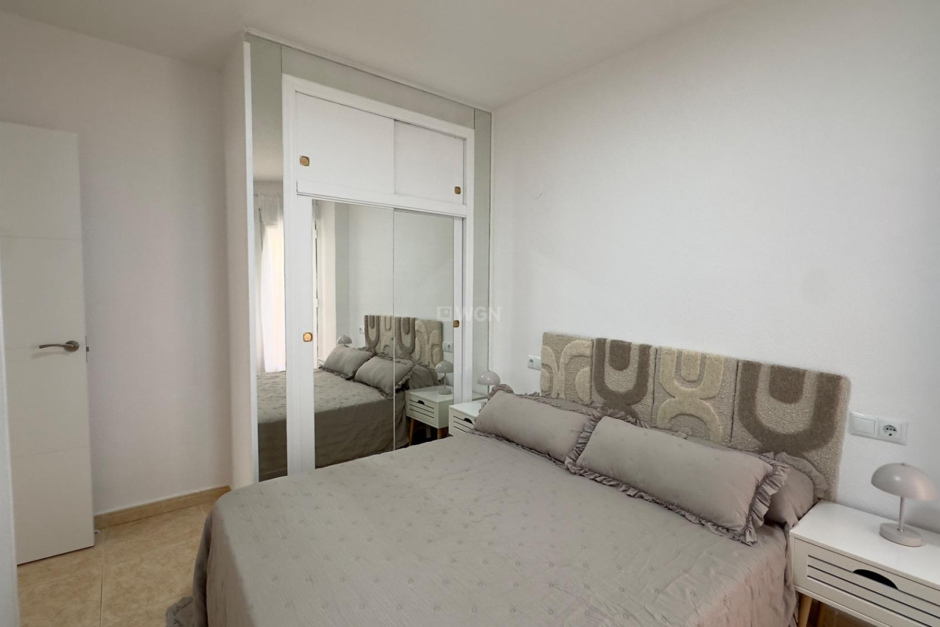Odsprzedaż - Mieszkanie w bloku - Torrevieja - Centro
