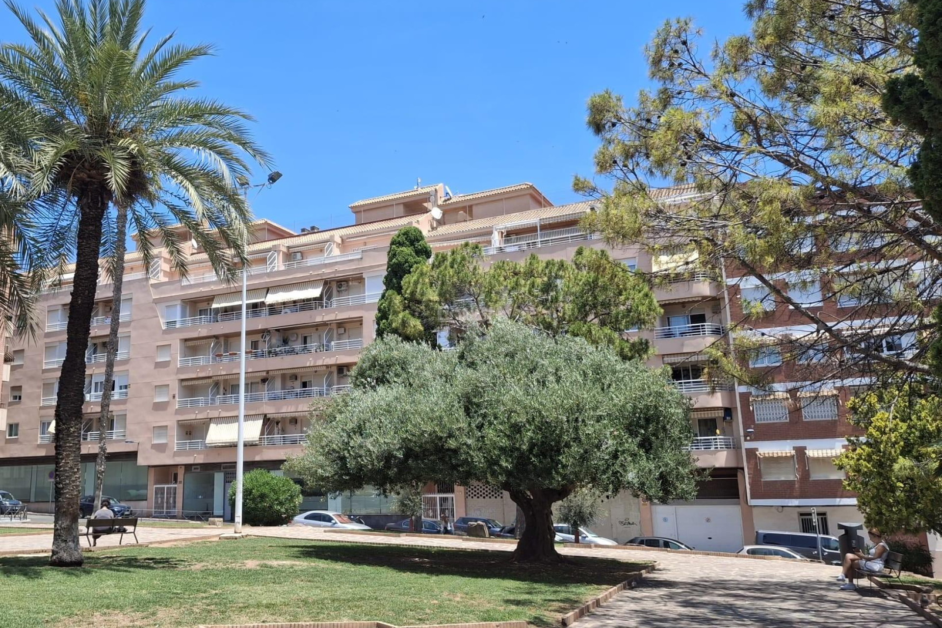Odsprzedaż - Mieszkanie w bloku - Torrevieja - Centro