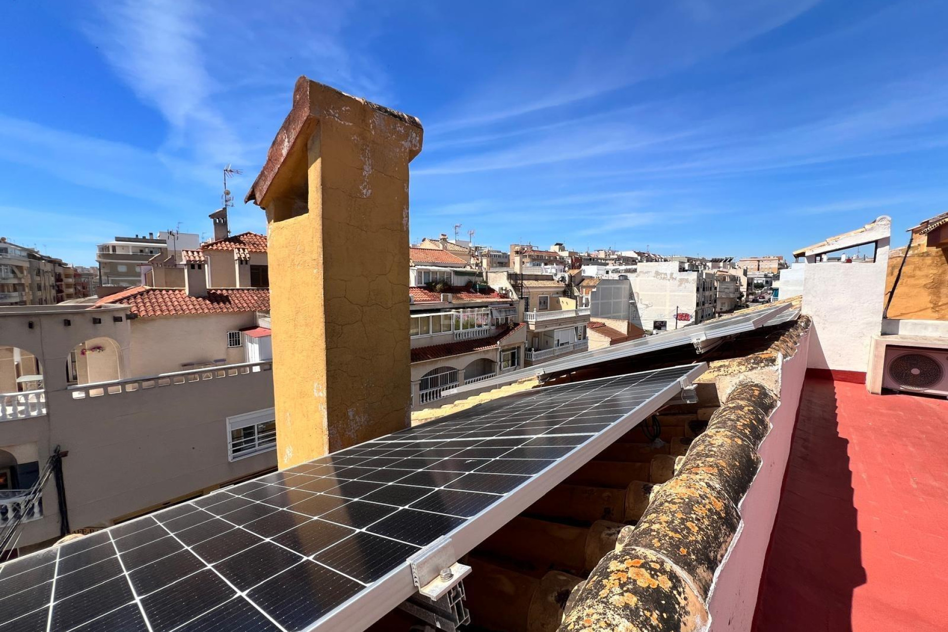 Odsprzedaż - Mieszkanie w bloku - Torrevieja - Centro