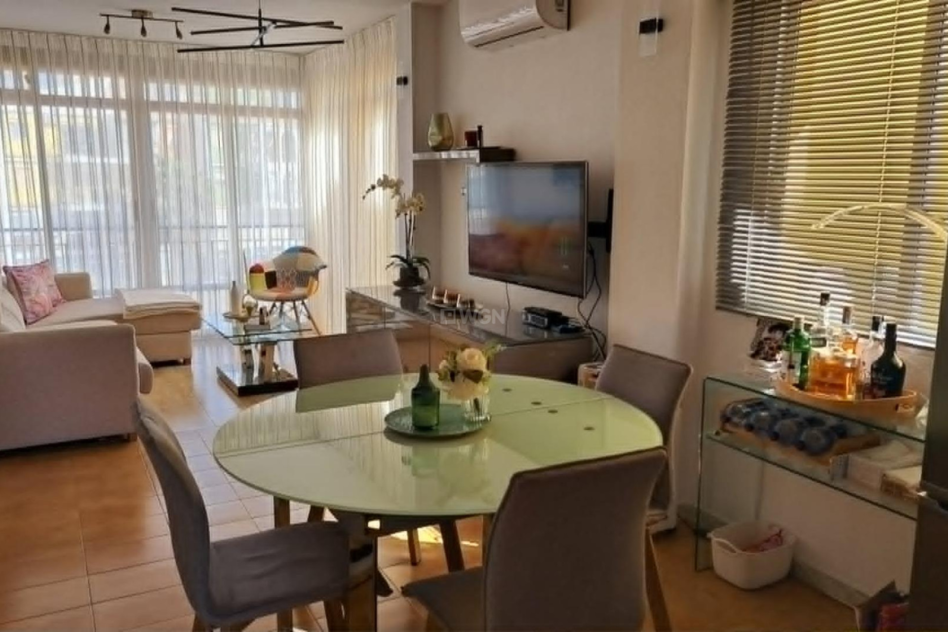 Odsprzedaż - Mieszkanie w bloku - Torrevieja - Costa Blanca