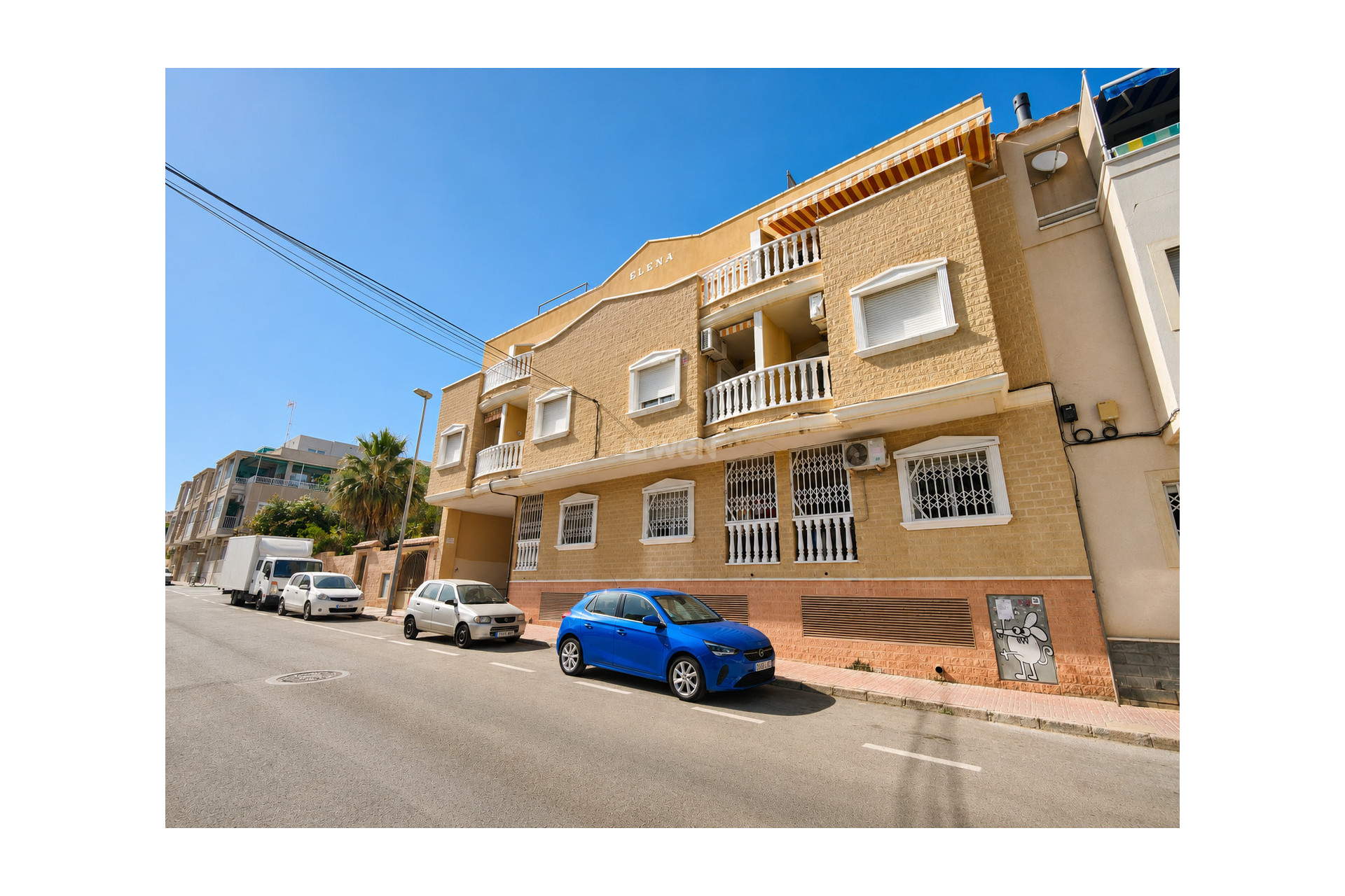 Odsprzedaż - Mieszkanie w bloku - Torrevieja - Costa Blanca