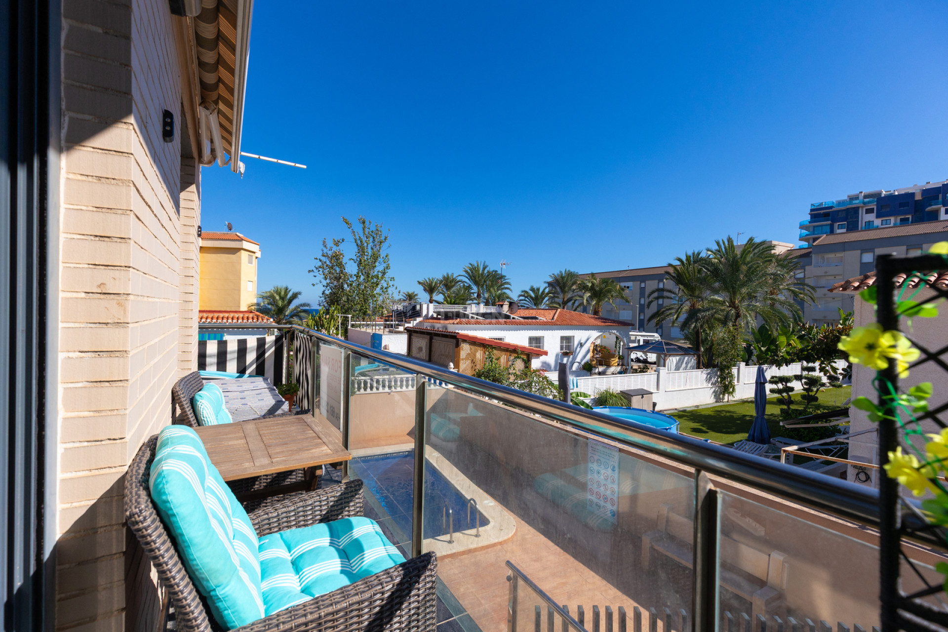 Odsprzedaż - Mieszkanie w bloku - Torrevieja - Costa Blanca
