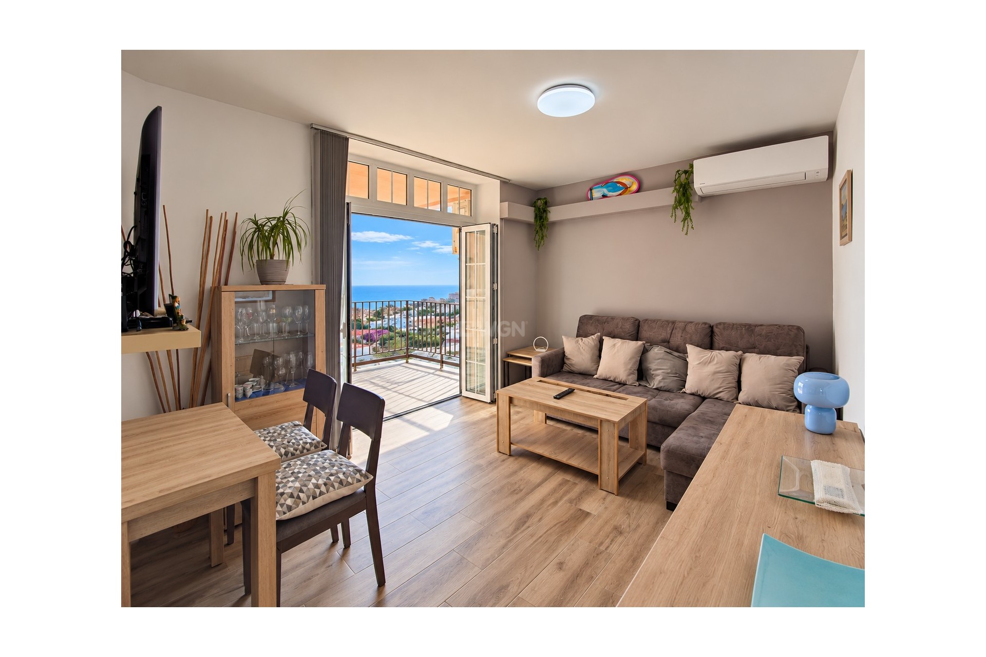 Odsprzedaż - Mieszkanie w bloku - Torrevieja - Costa Blanca