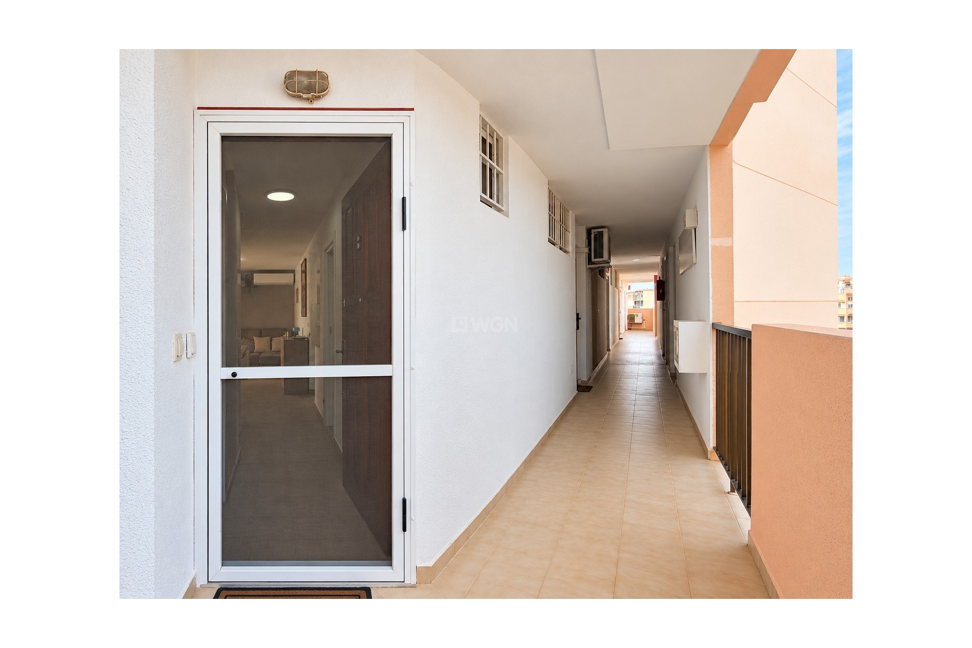 Odsprzedaż - Mieszkanie w bloku - Torrevieja - Costa Blanca