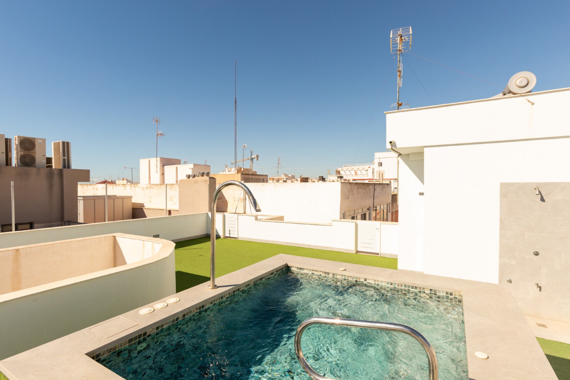 Odsprzedaż - Mieszkanie w bloku - Torrevieja - Costa Blanca