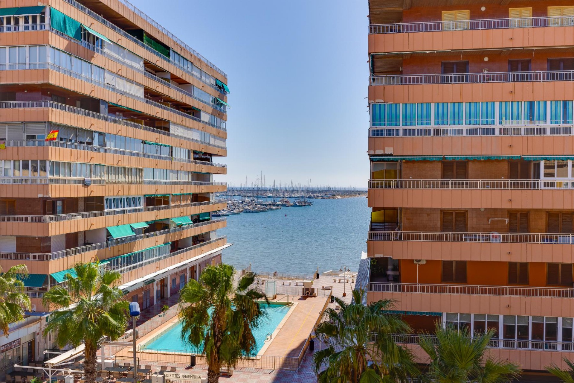 Odsprzedaż - Mieszkanie w bloku - Torrevieja - Costa Blanca