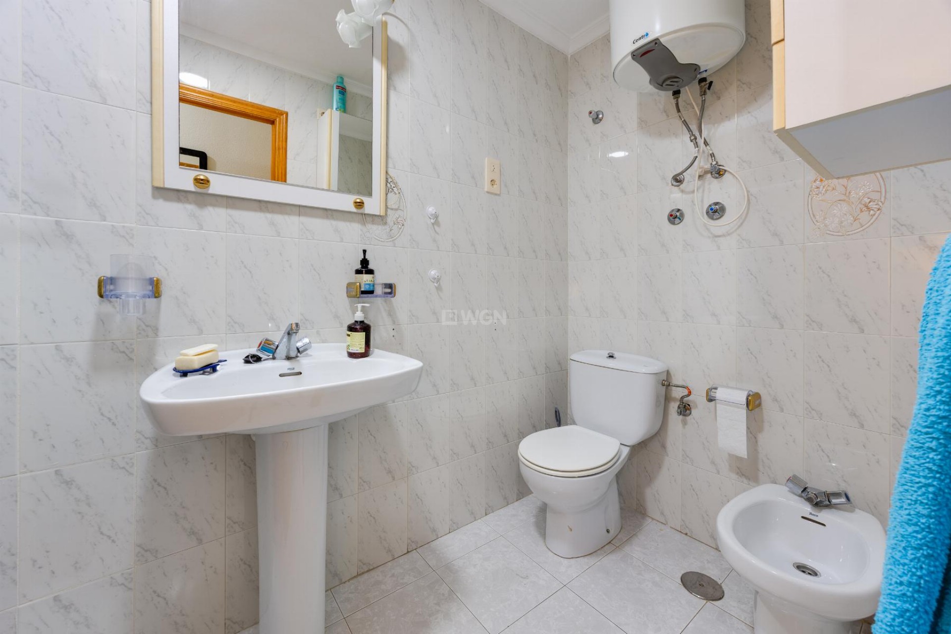 Odsprzedaż - Mieszkanie w bloku - Torrevieja - Costa Blanca
