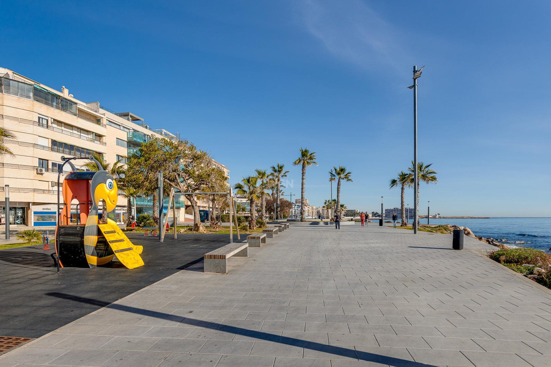 Odsprzedaż - Mieszkanie w bloku - Torrevieja - Costa Blanca