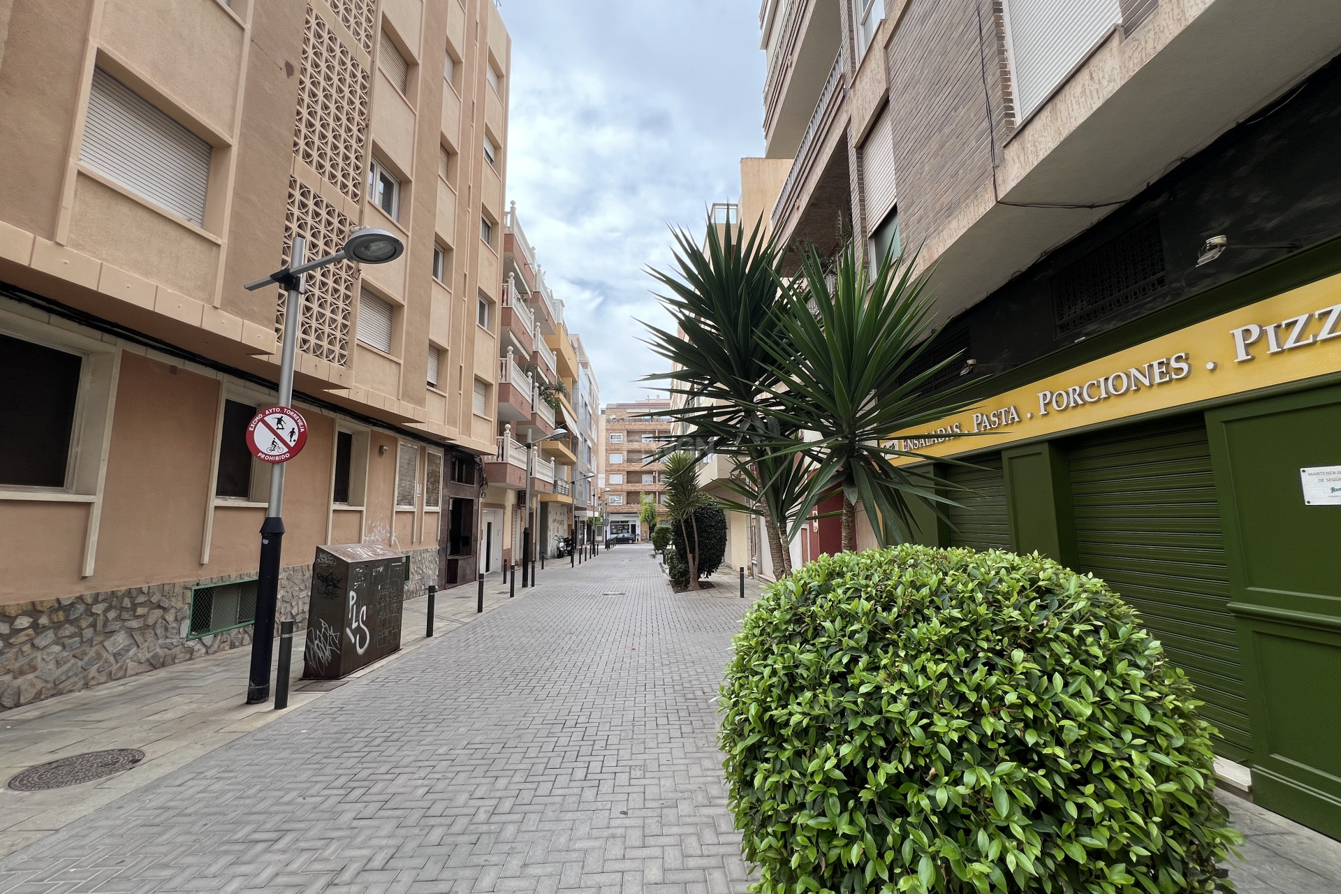 Odsprzedaż - Mieszkanie w bloku - Torrevieja - Costa Blanca