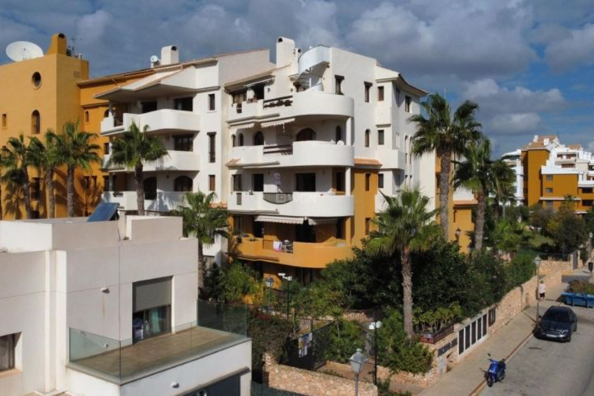 Odsprzedaż - Mieszkanie w bloku - Torrevieja - Costa Blanca