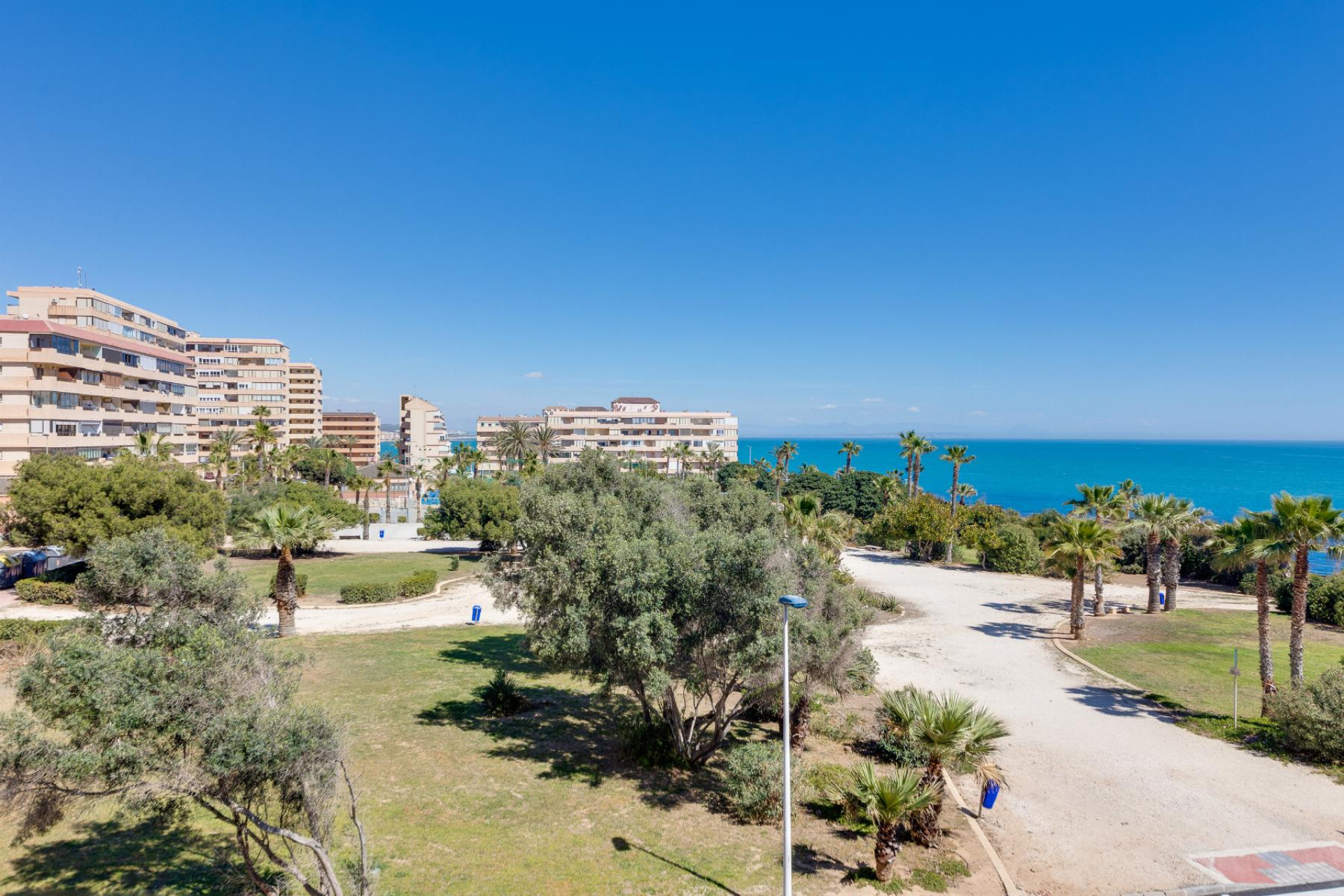 Odsprzedaż - Mieszkanie w bloku - Torrevieja - Costa Blanca