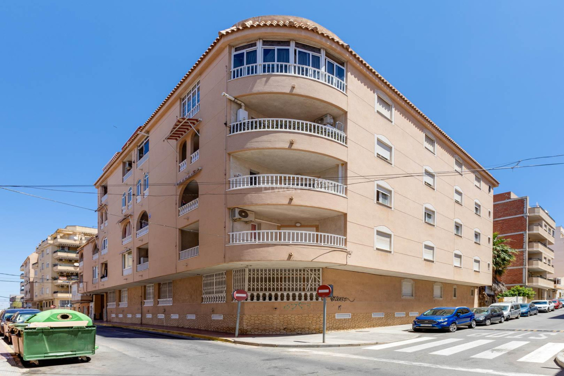 Odsprzedaż - Mieszkanie w bloku - Torrevieja - Costa Blanca